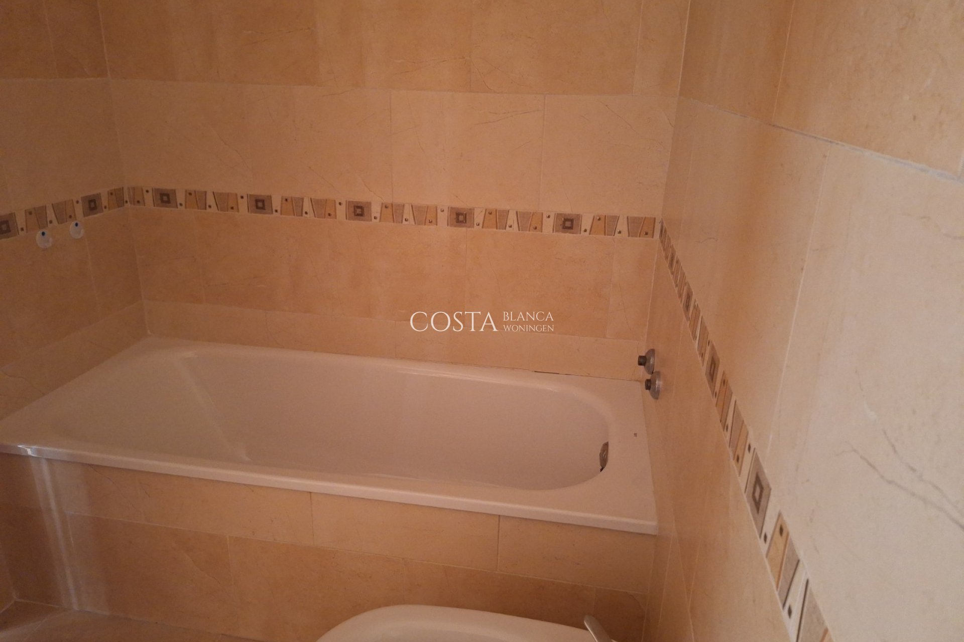 Odsprzedaż - Apartament -
Orihuela Costa - Villamartín