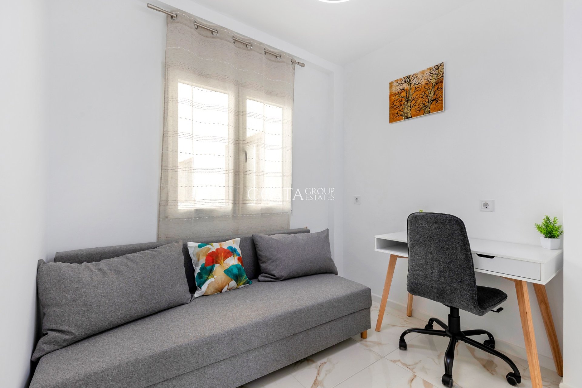 Odsprzedaż - Apartament -
Torrevieja - La Mata