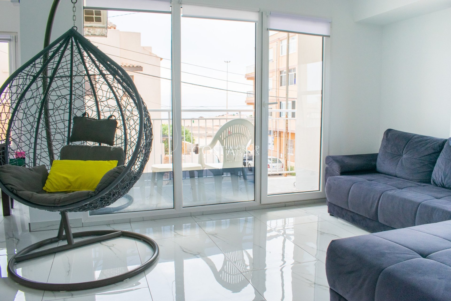 Odsprzedaż - Apartament -
Torrevieja - Los Frutales