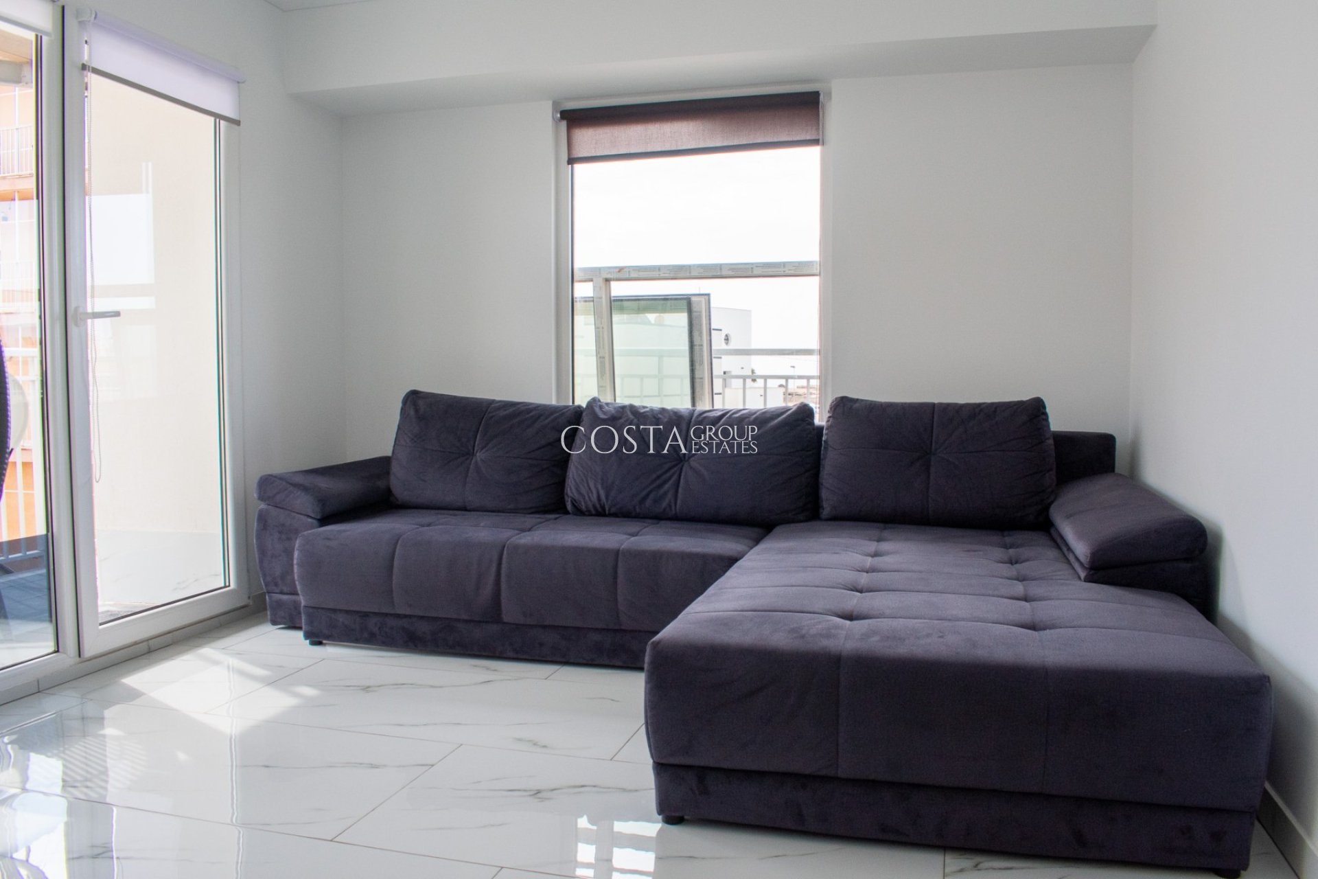 Odsprzedaż - Apartament -
Torrevieja - Los Frutales