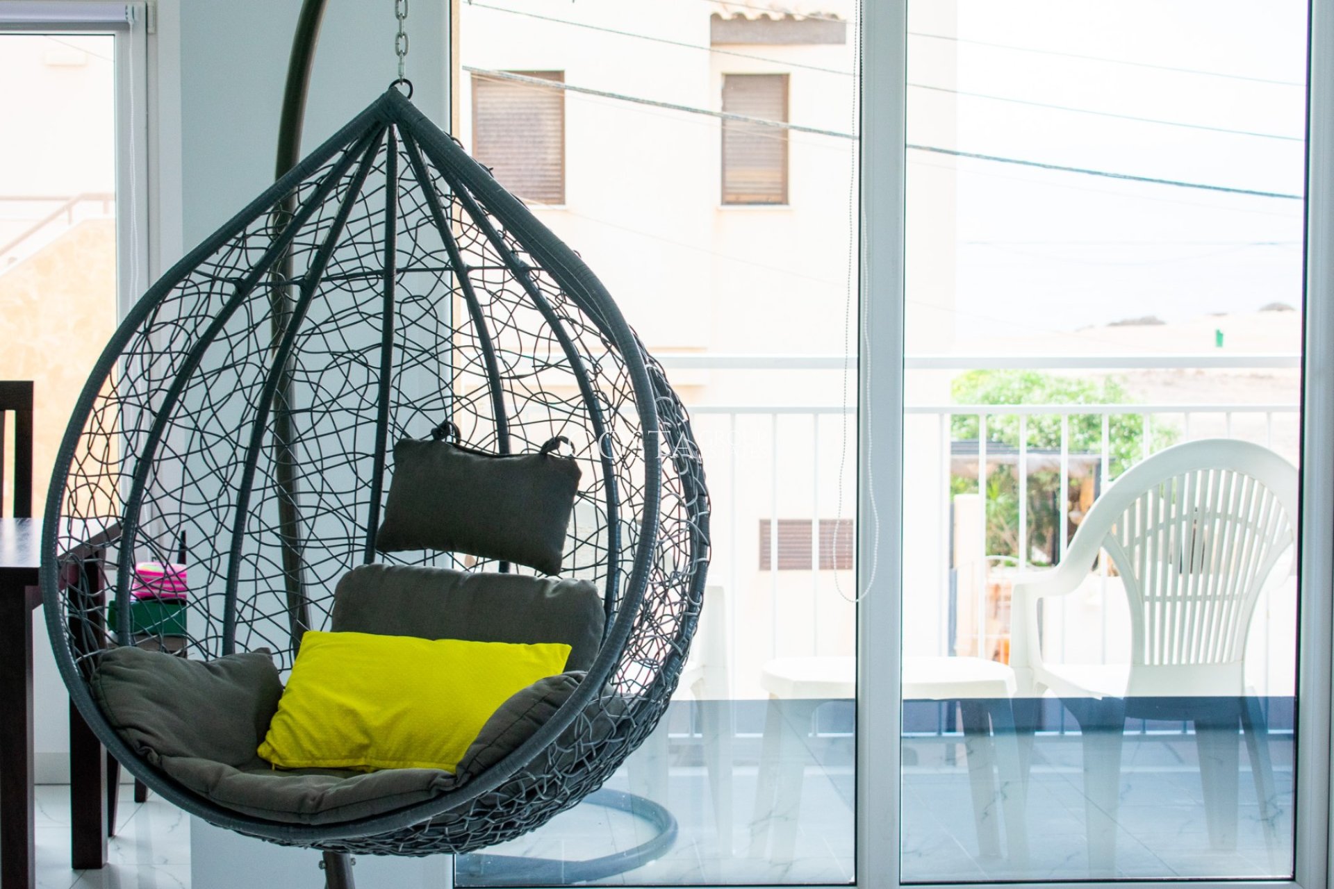 Odsprzedaż - Apartament -
Torrevieja - Los Frutales