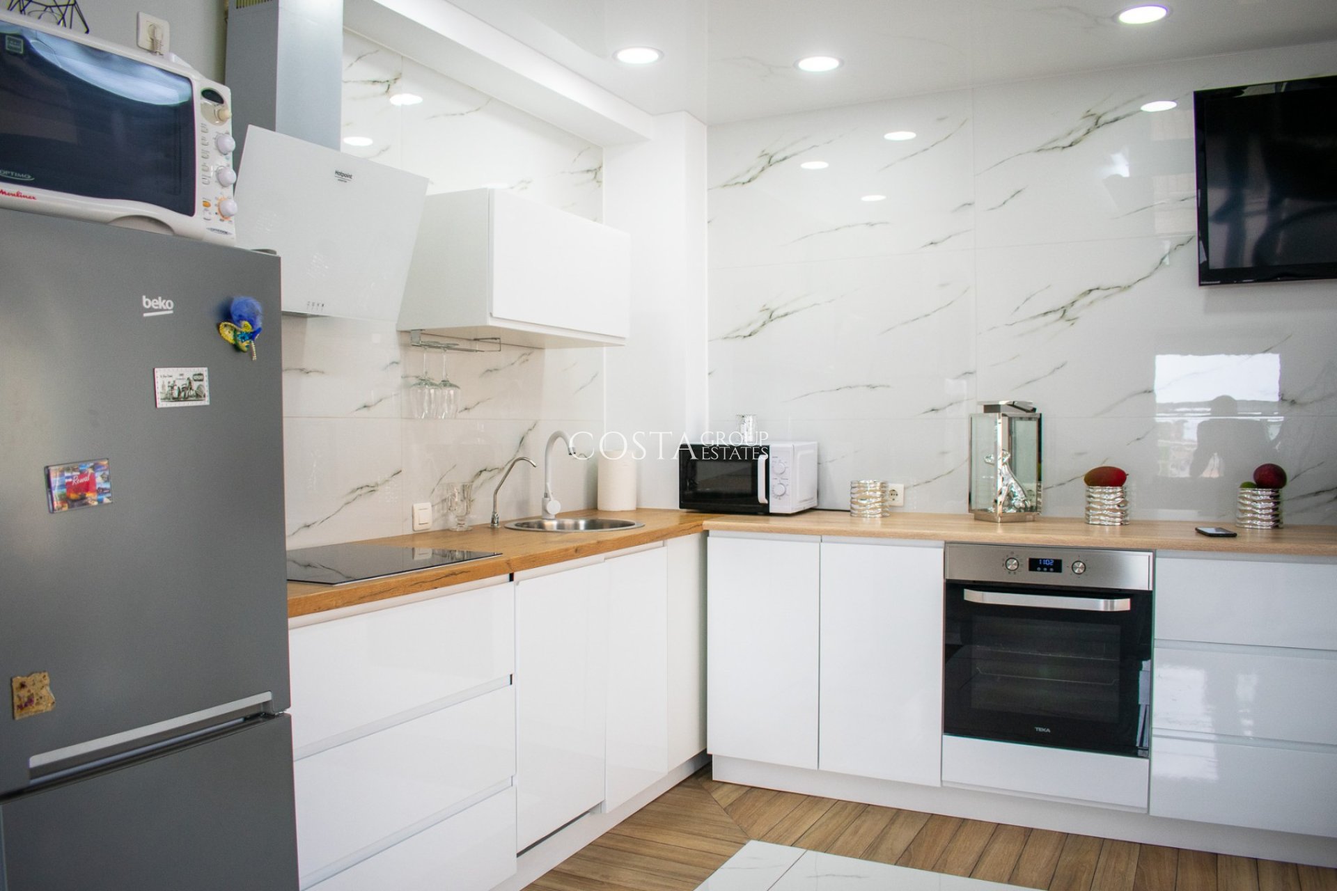 Odsprzedaż - Apartament -
Torrevieja - Los Frutales