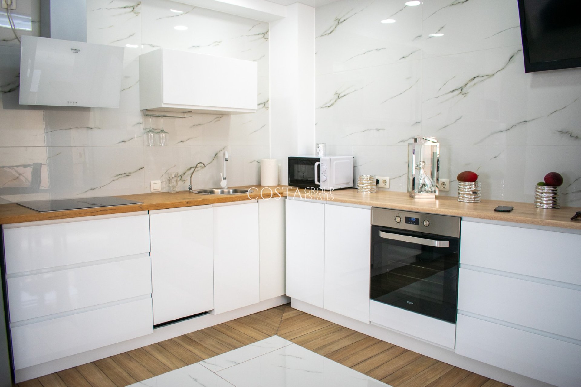 Odsprzedaż - Apartament -
Torrevieja - Los Frutales