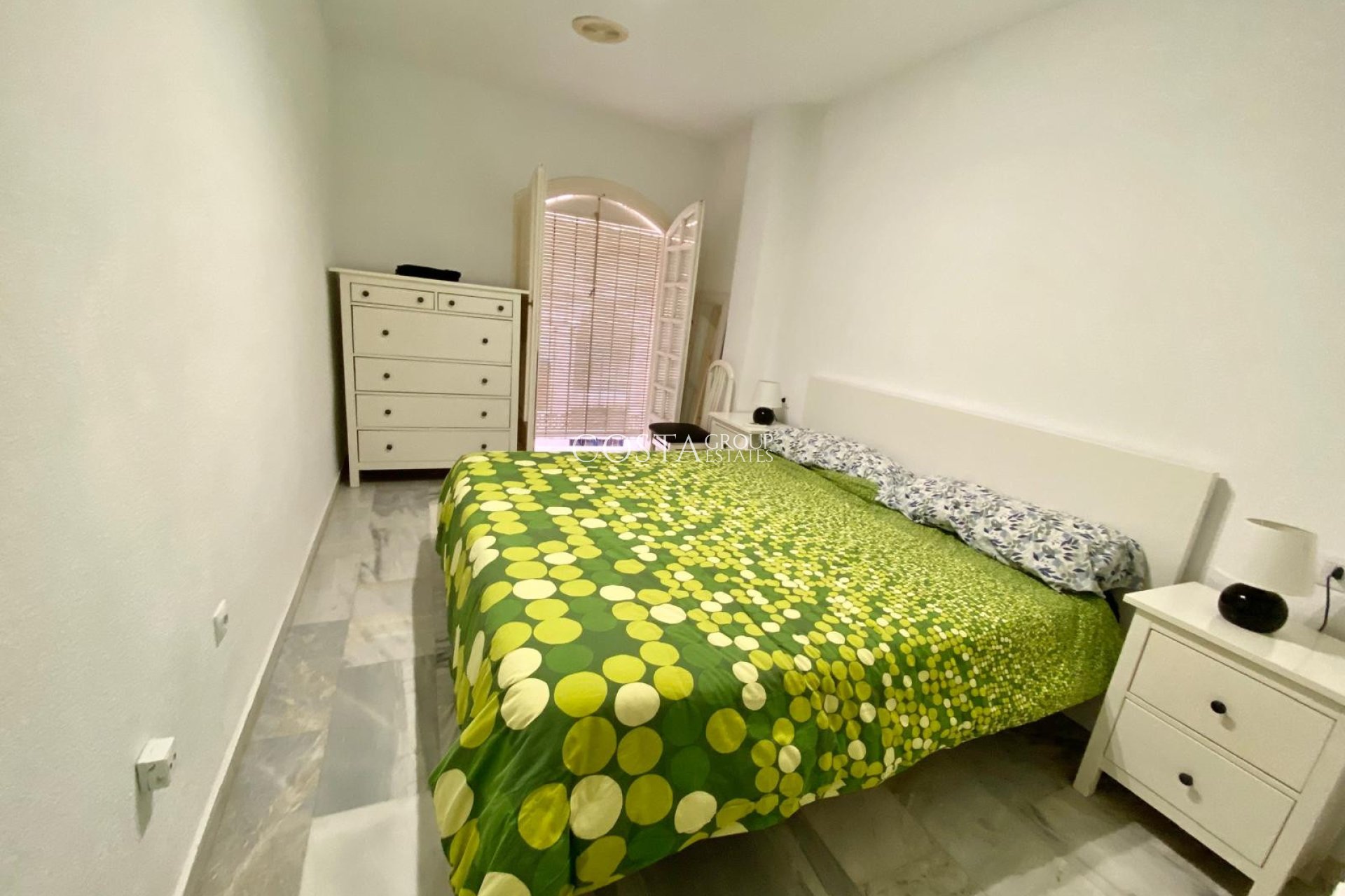 Odsprzedaż - Apartament -
Torrevieja - Playa Los Locos