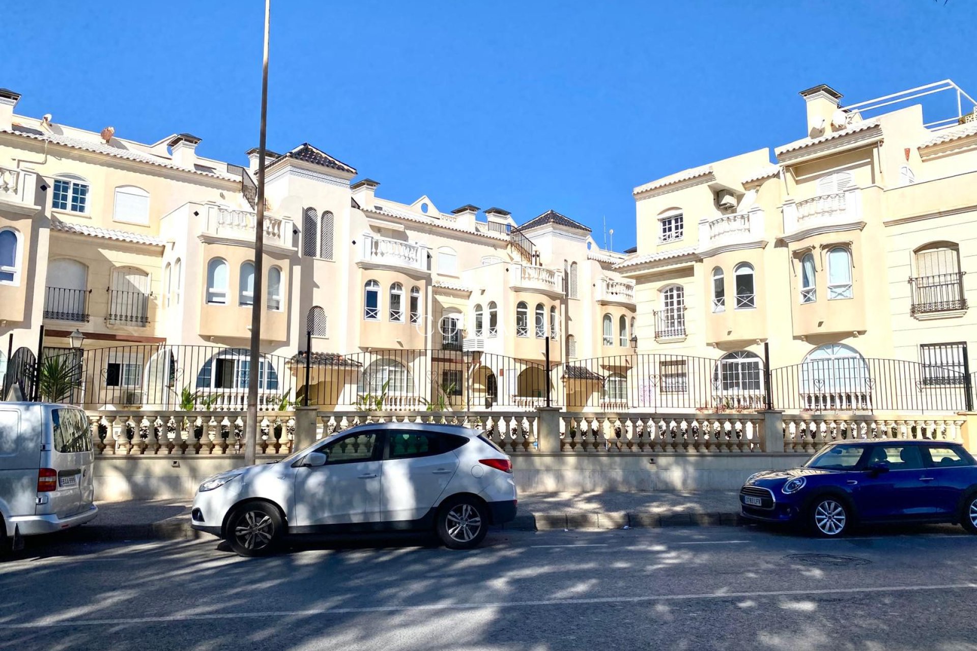 Odsprzedaż - Apartament -
Torrevieja - Playa Los Locos