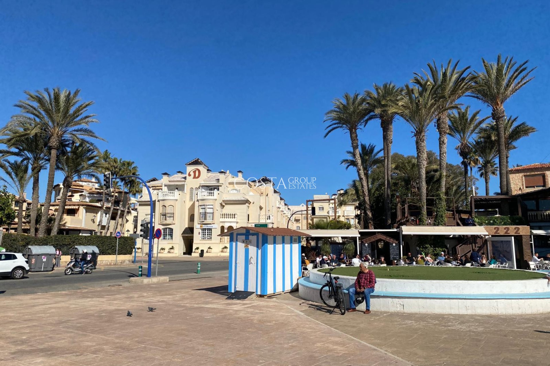 Odsprzedaż - Apartament -
Torrevieja - Playa Los Locos