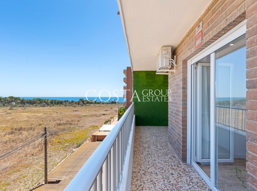 Odsprzedaż - Apartament -
Torrevieja - Punta Prima
