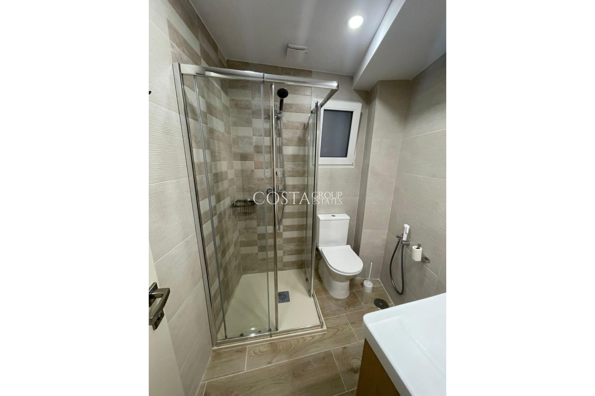 Odsprzedaż - Apartments -
Alicante - Alicante Centro