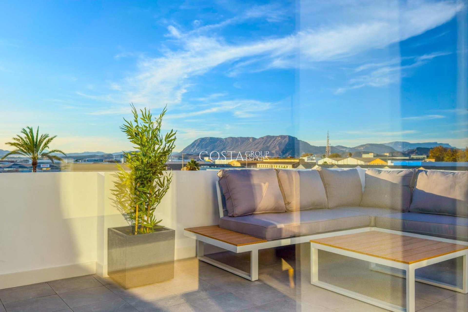 Odsprzedaż - Apartments -
Alicante - Alicante Centro