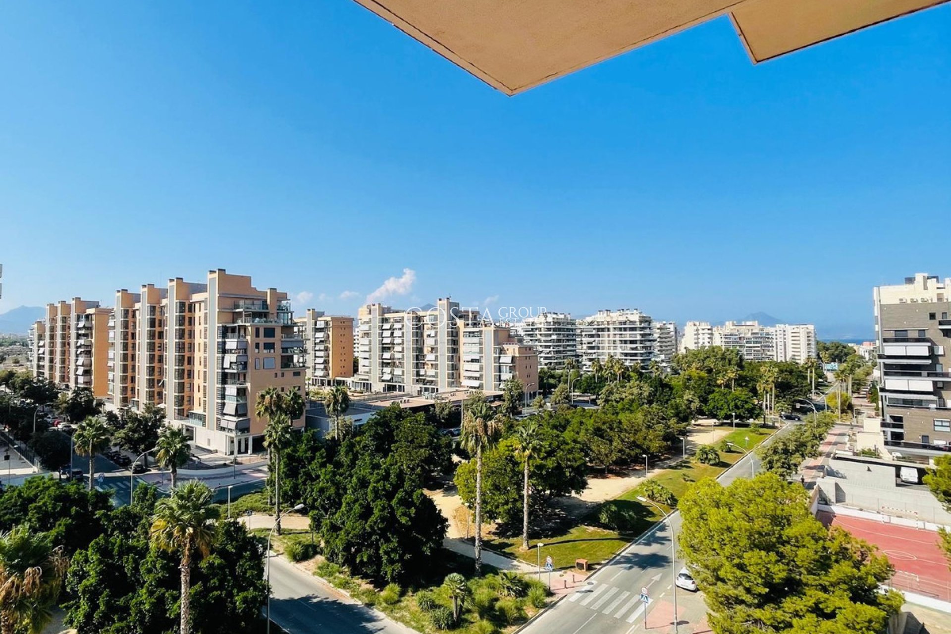 Odsprzedaż - Apartments -
Alicante - Alicante Centro