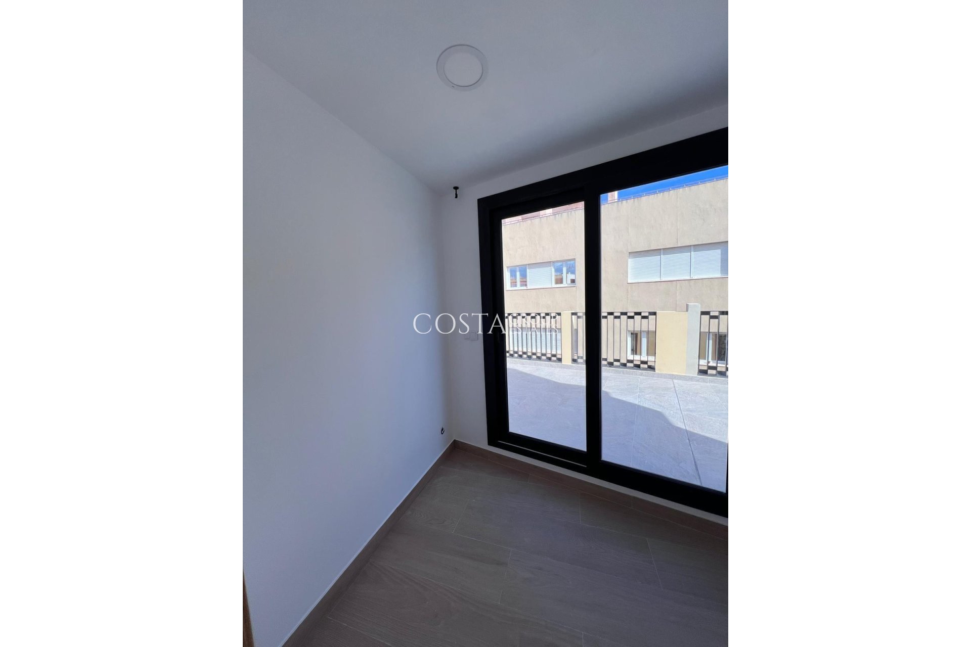 Odsprzedaż - Apartments -
Alicante - Alicante Centro