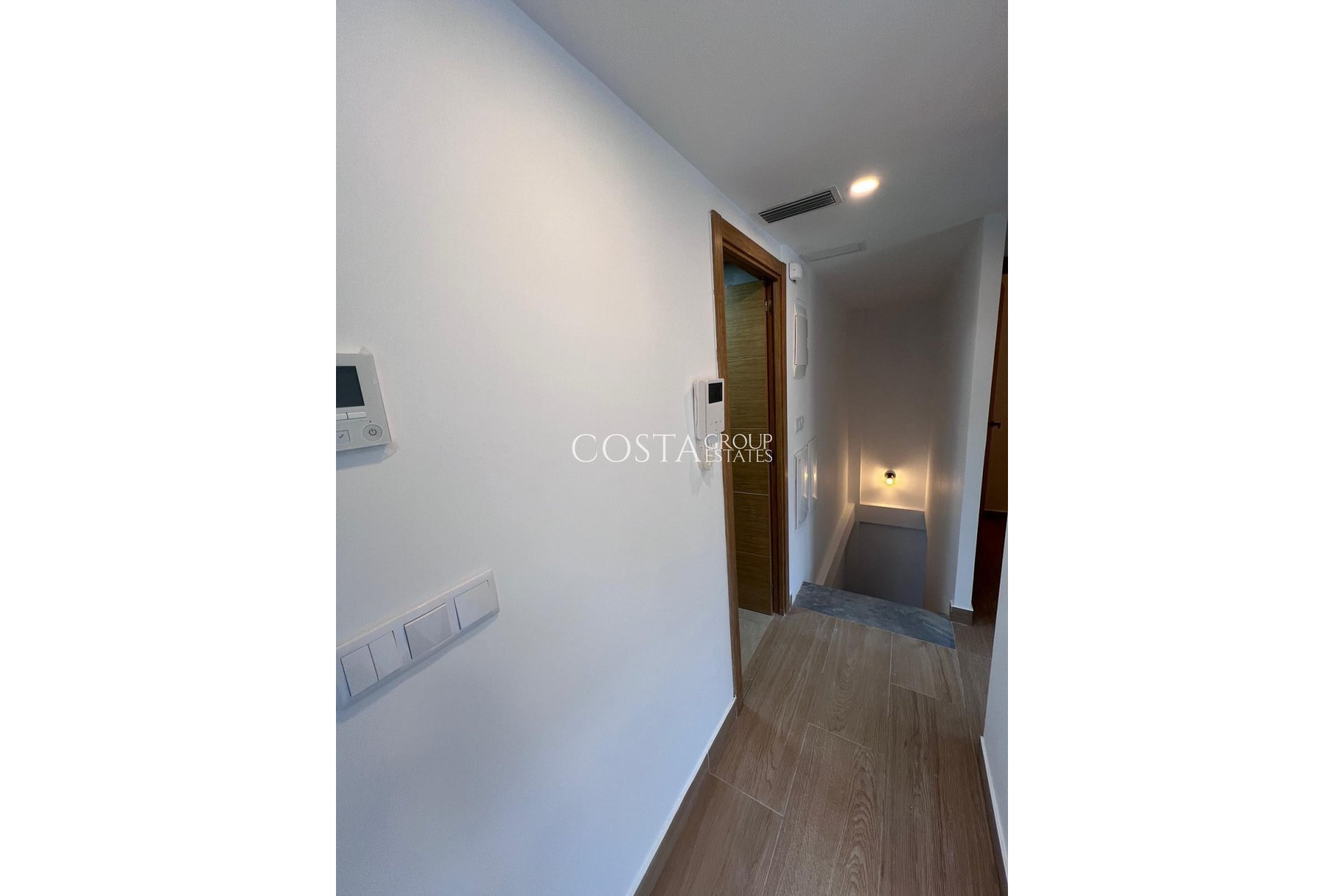 Odsprzedaż - Apartments -
Alicante - Alicante Centro