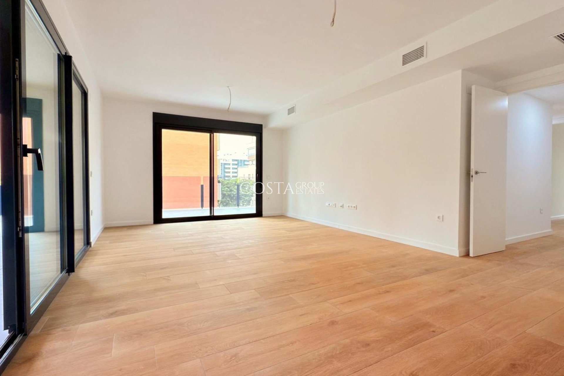 Odsprzedaż - Apartments -
Alicante - Alicante Centro