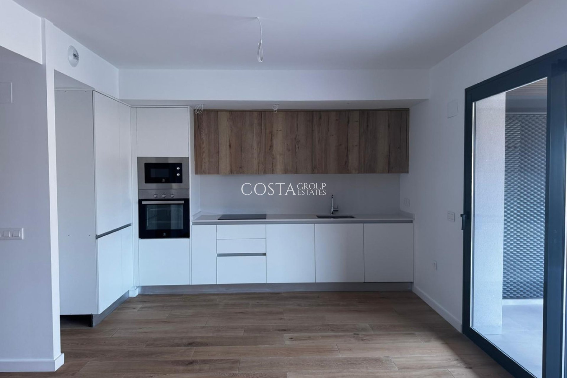 Odsprzedaż - Apartments -
Alicante - Alicante Centro