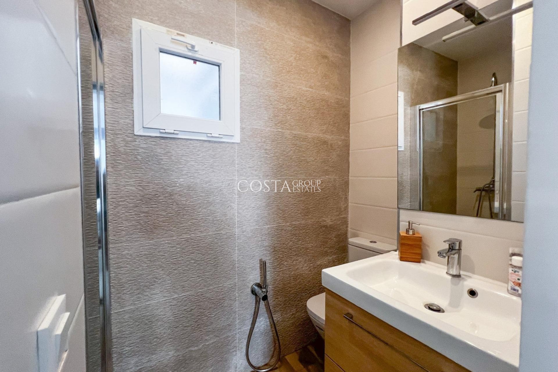 Odsprzedaż - Apartments -
Alicante - Alicante Centro