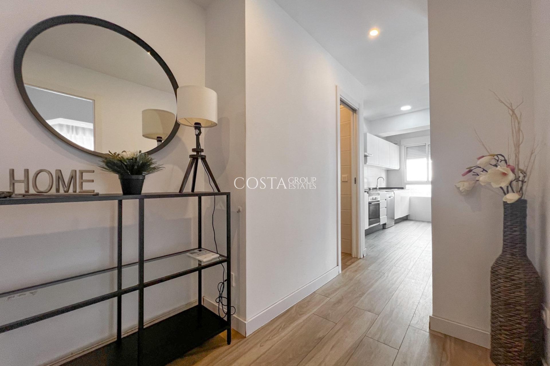 Odsprzedaż - Apartments -
Alicante - Alicante Centro