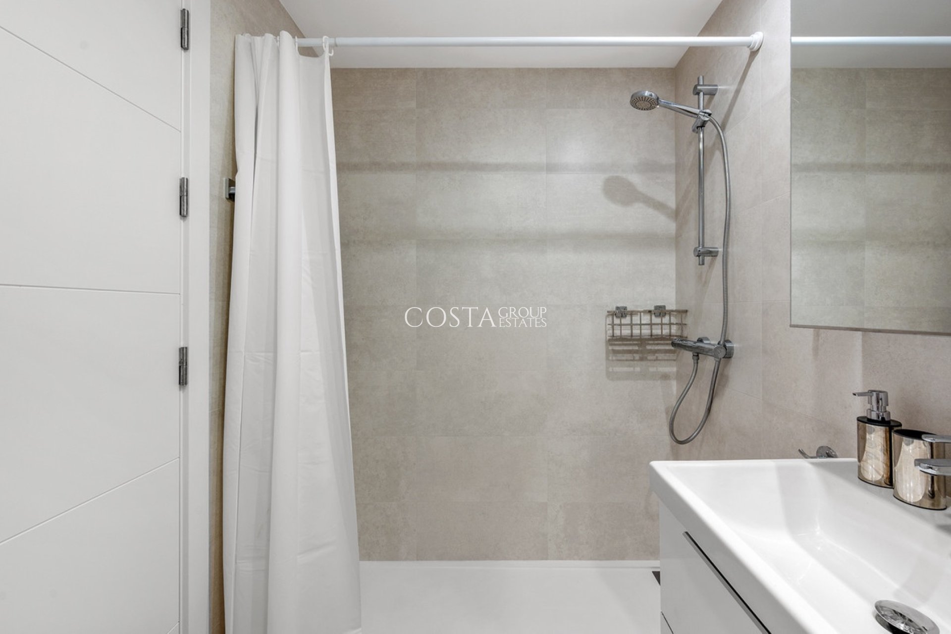 Odsprzedaż - Apartments -
Alicante - Alicante Centro