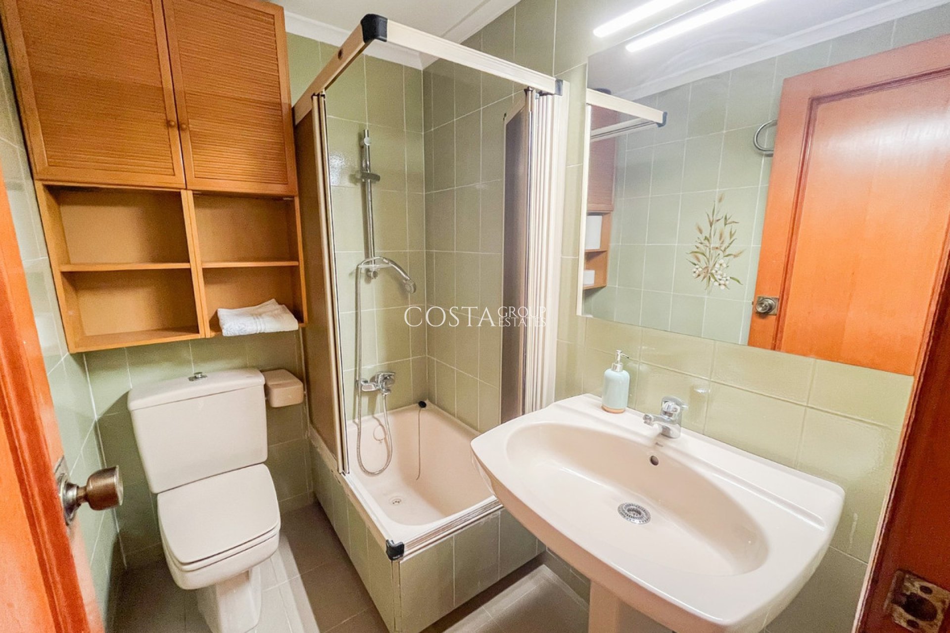 Odsprzedaż - Apartments -
Alicante - Alicante Centro