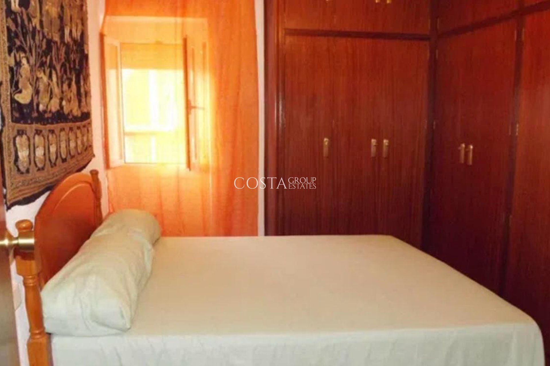 Odsprzedaż - Apartments -
Alicante - Alicante Centro