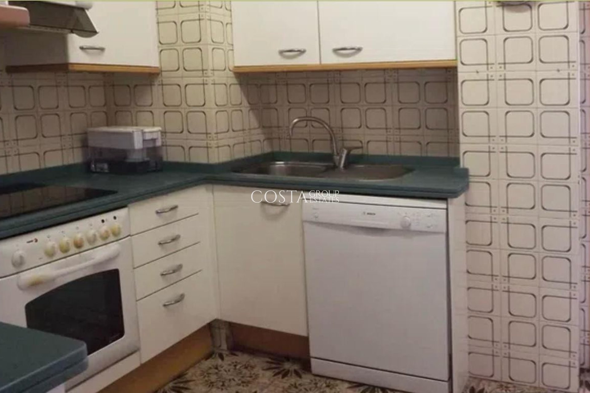 Odsprzedaż - Apartments -
Alicante - Alicante Centro