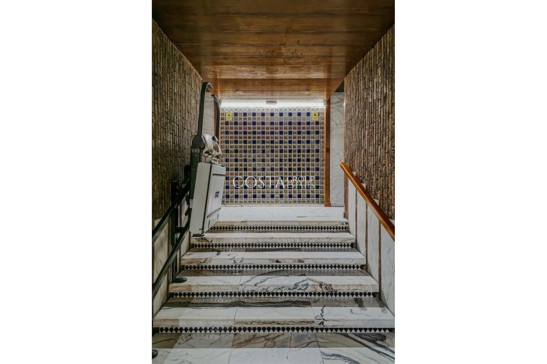 Odsprzedaż - Apartments -
Alicante - Alicante Centro