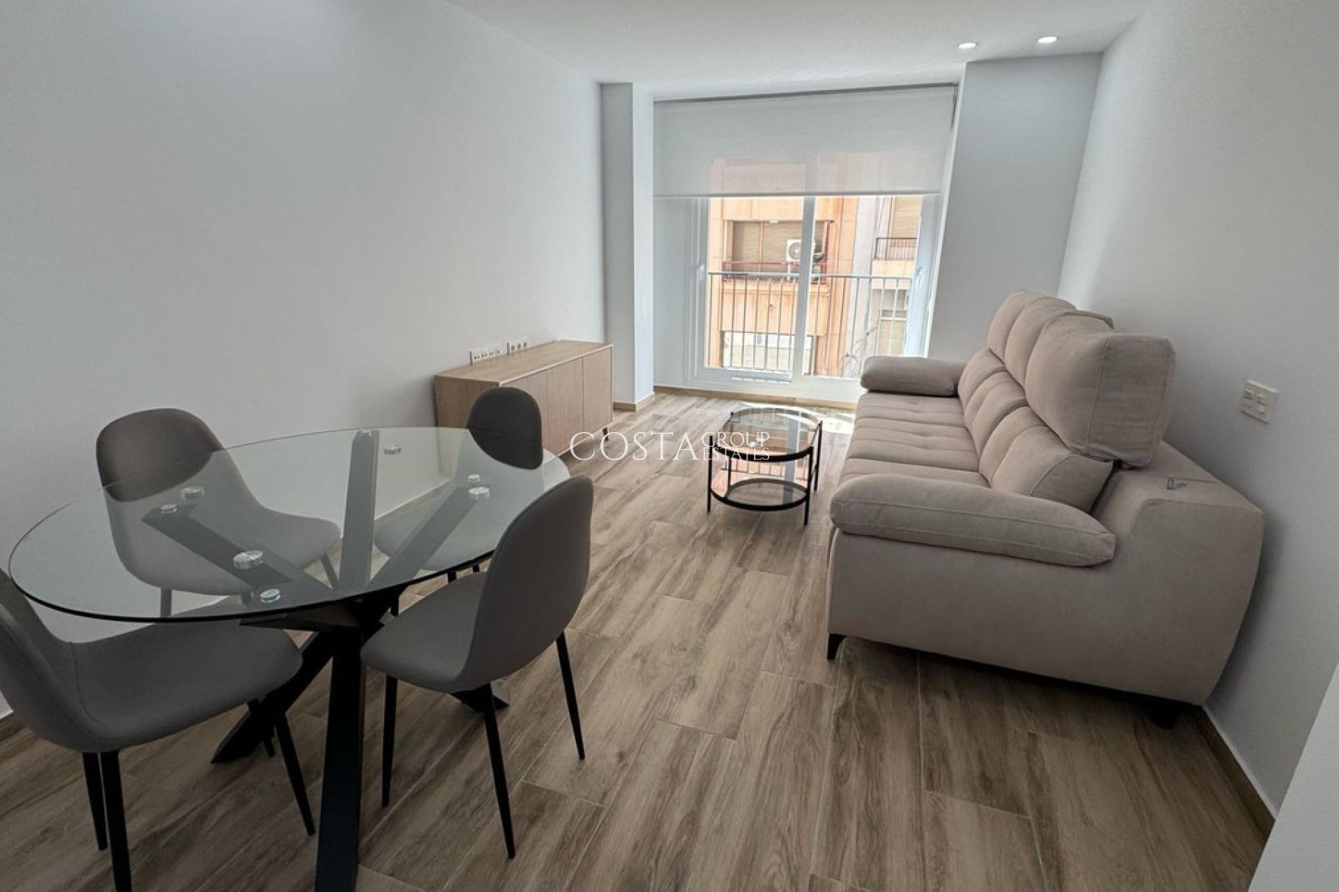 Odsprzedaż - Apartments -
Alicante - Alicante Centro