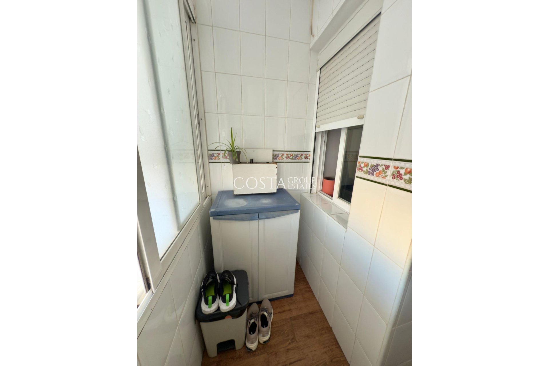 Odsprzedaż - Apartments -
Alicante - Alicante Centro