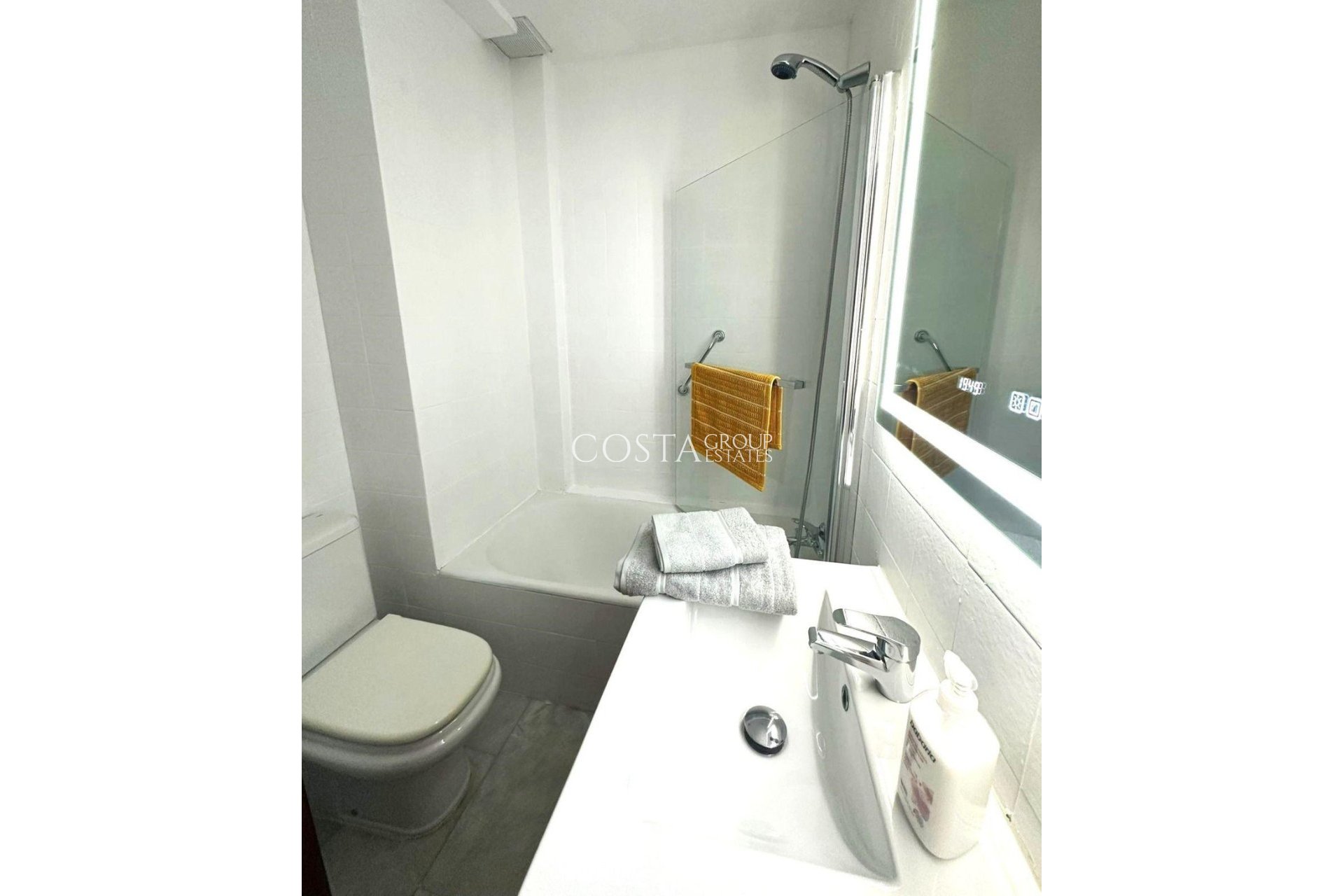 Odsprzedaż - Apartments -
Alicante - Alicante Centro