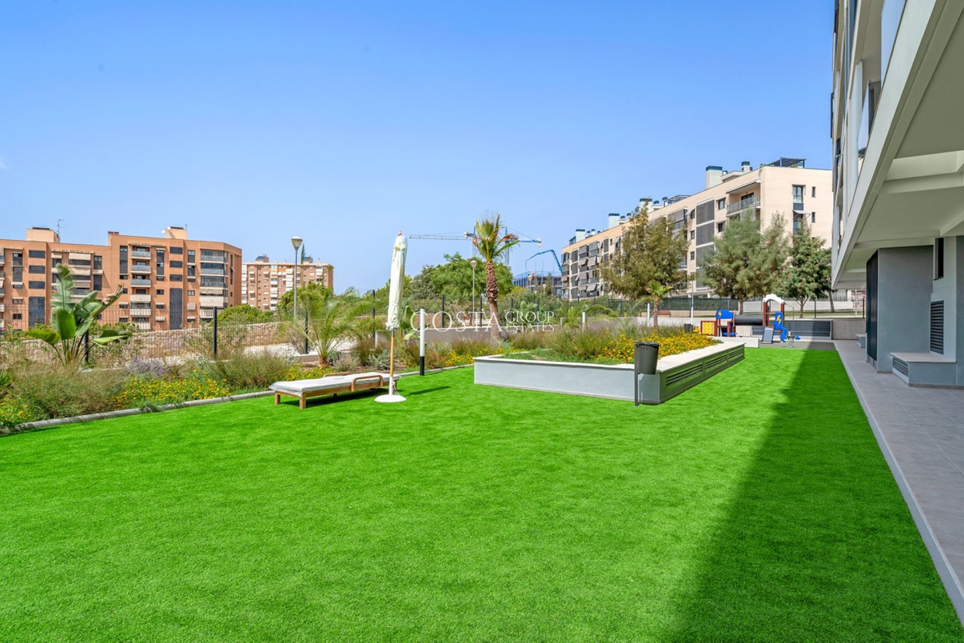 Odsprzedaż - Apartments -
Alicante - Alicante Centro