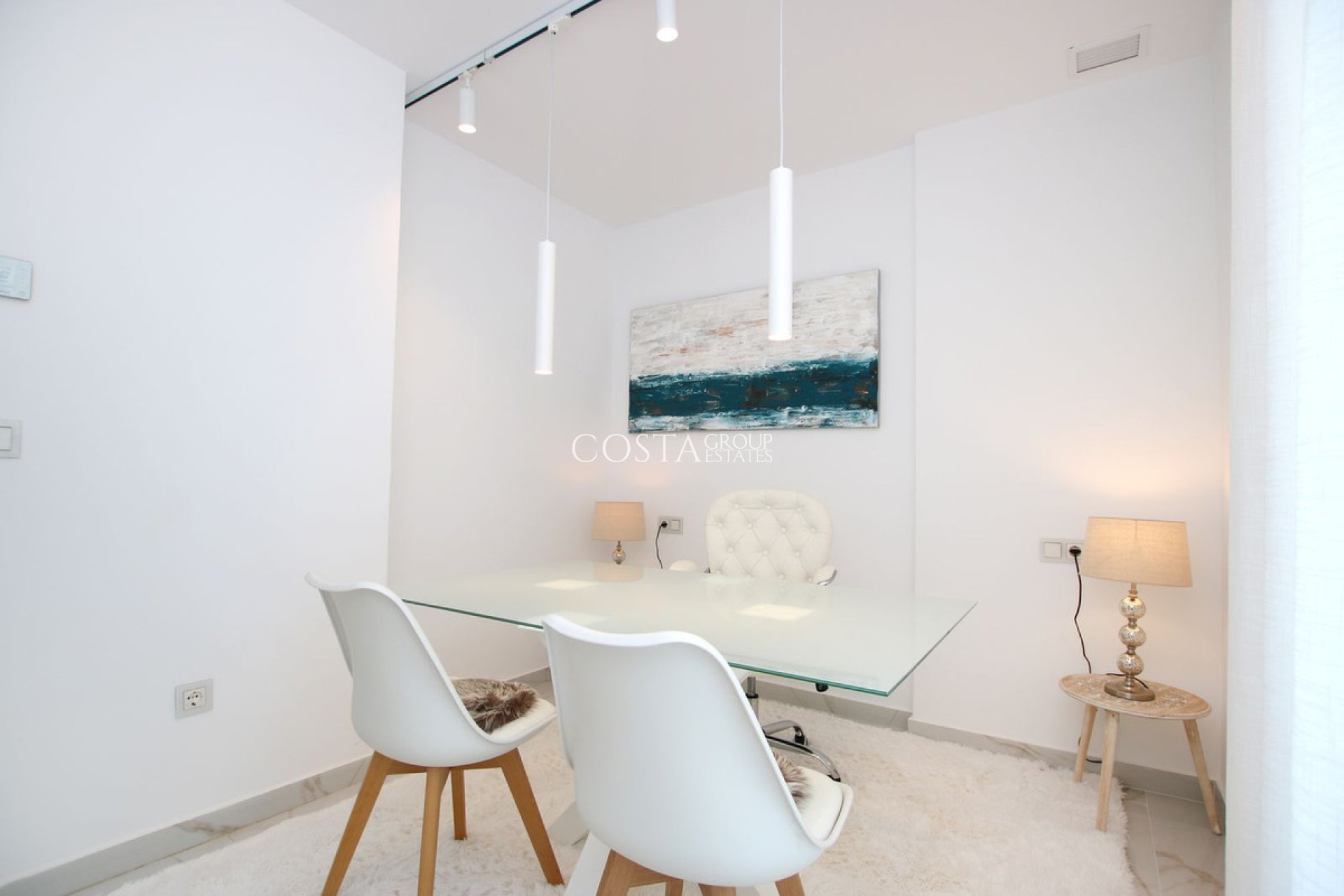 Odsprzedaż - Apartments -
Alicante City - Alicante City Centro