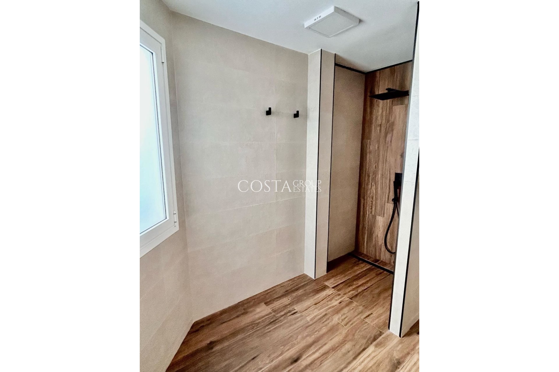 Odsprzedaż - Apartments -
Alicante City - Alicante City Centro