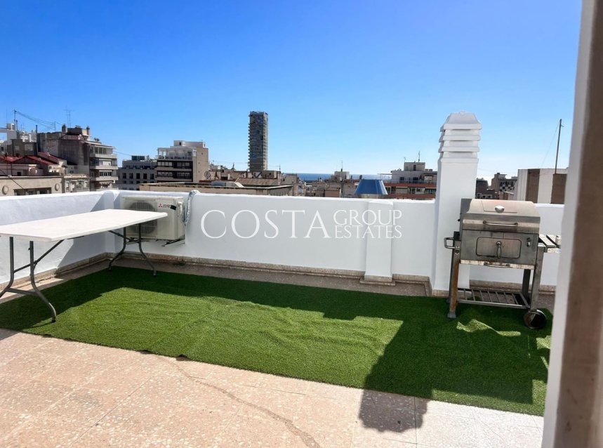 Odsprzedaż - Apartments -
Alicante City - Alicante City Centro