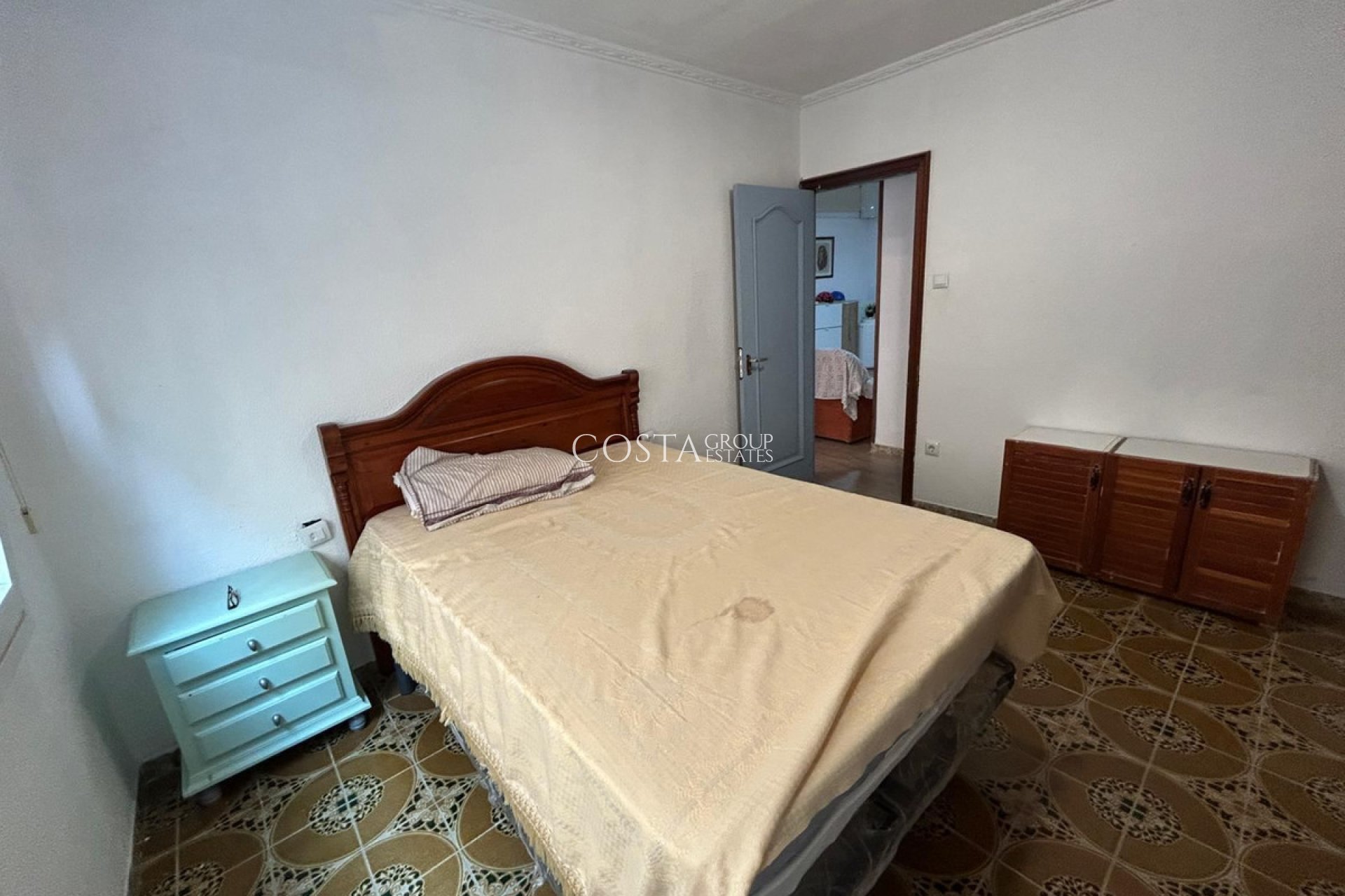 Odsprzedaż - Apartments -
Alicante City - Alicante City Centro