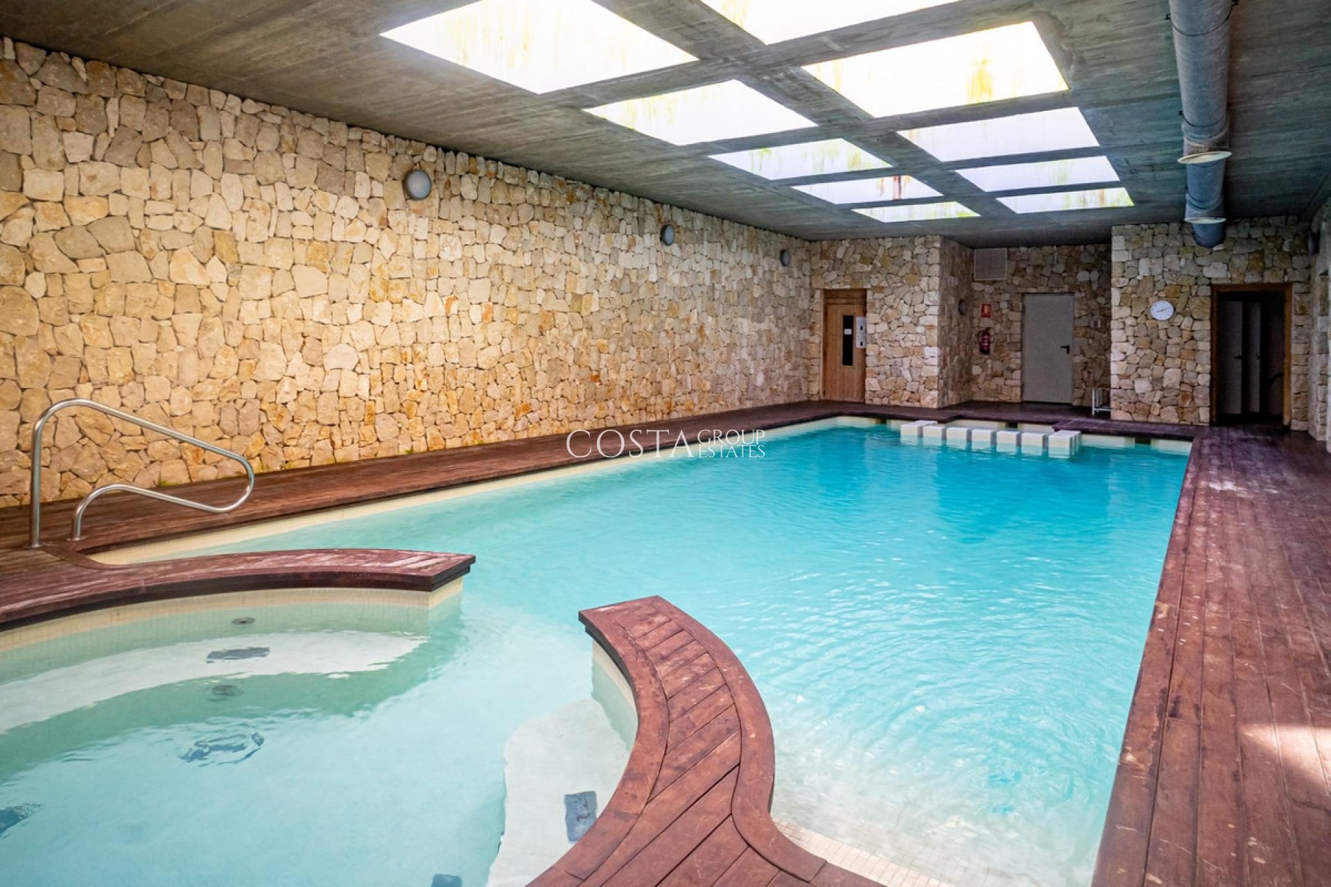 Odsprzedaż - Apartments -
Benissa - Benissa Centro
