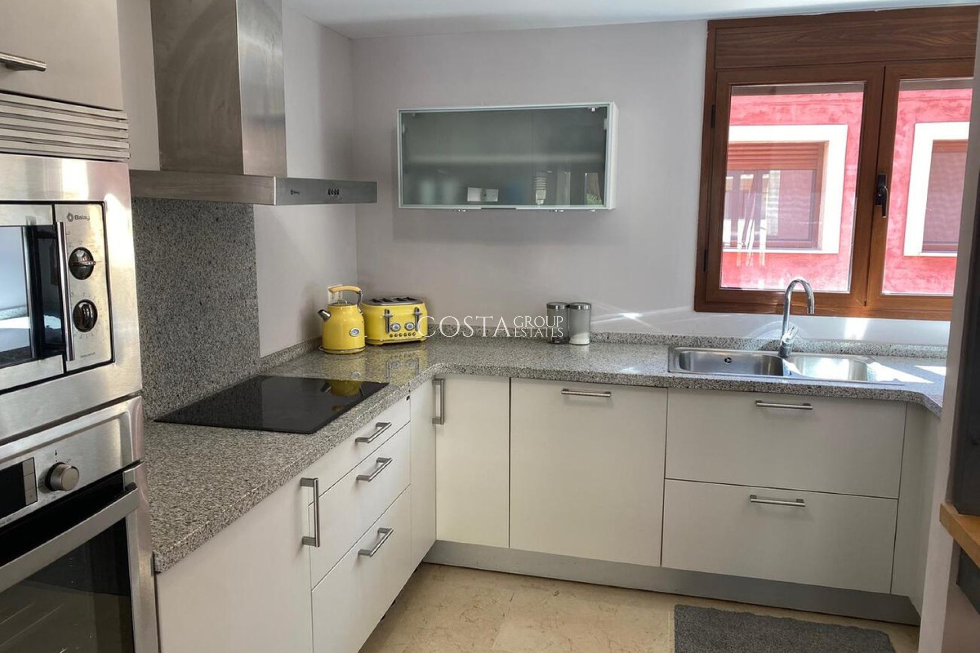 Odsprzedaż - Apartments -
Benissa - Benissa Coast