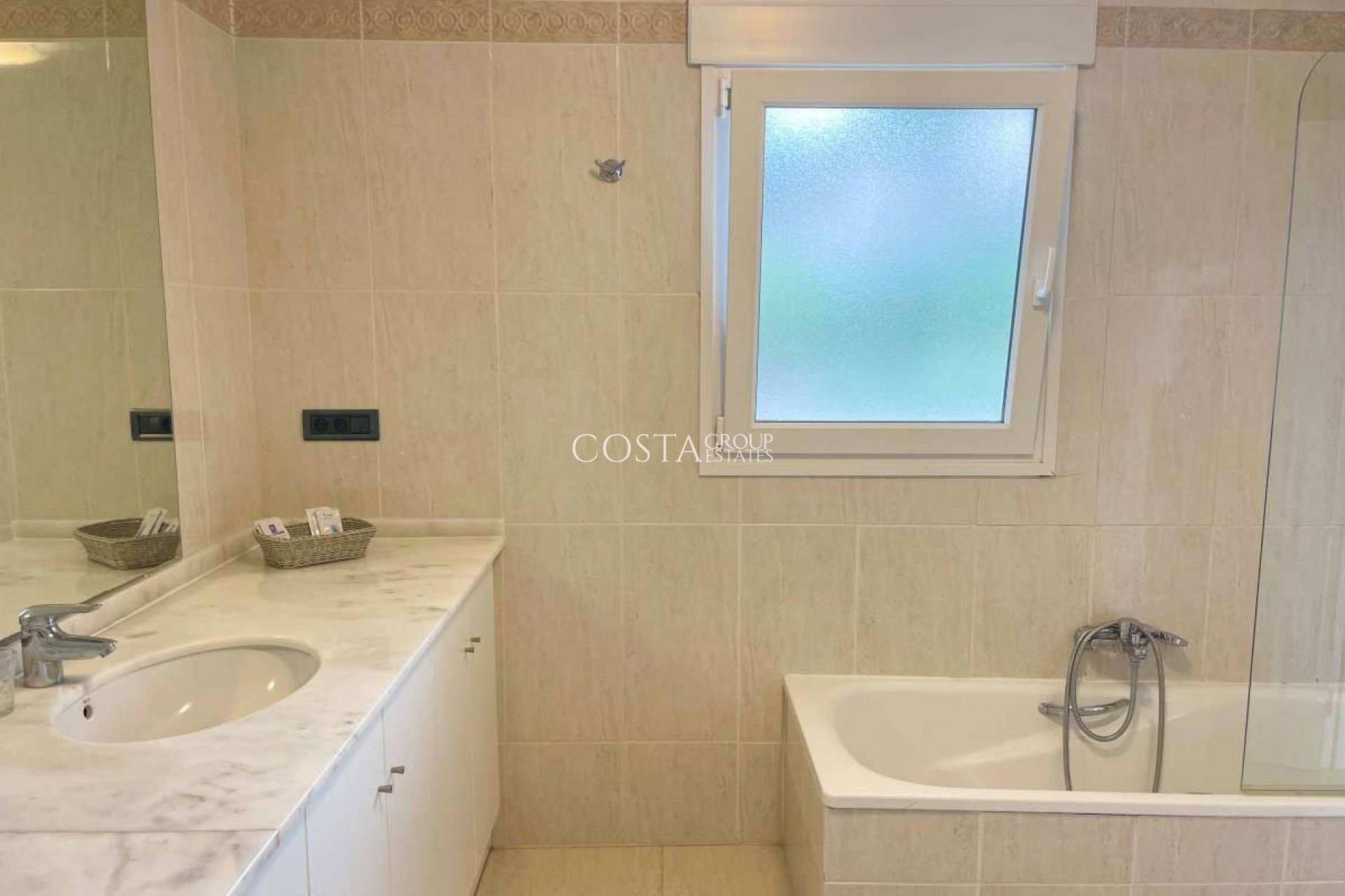 Odsprzedaż - Apartments -
Benissa - Benissa Coast