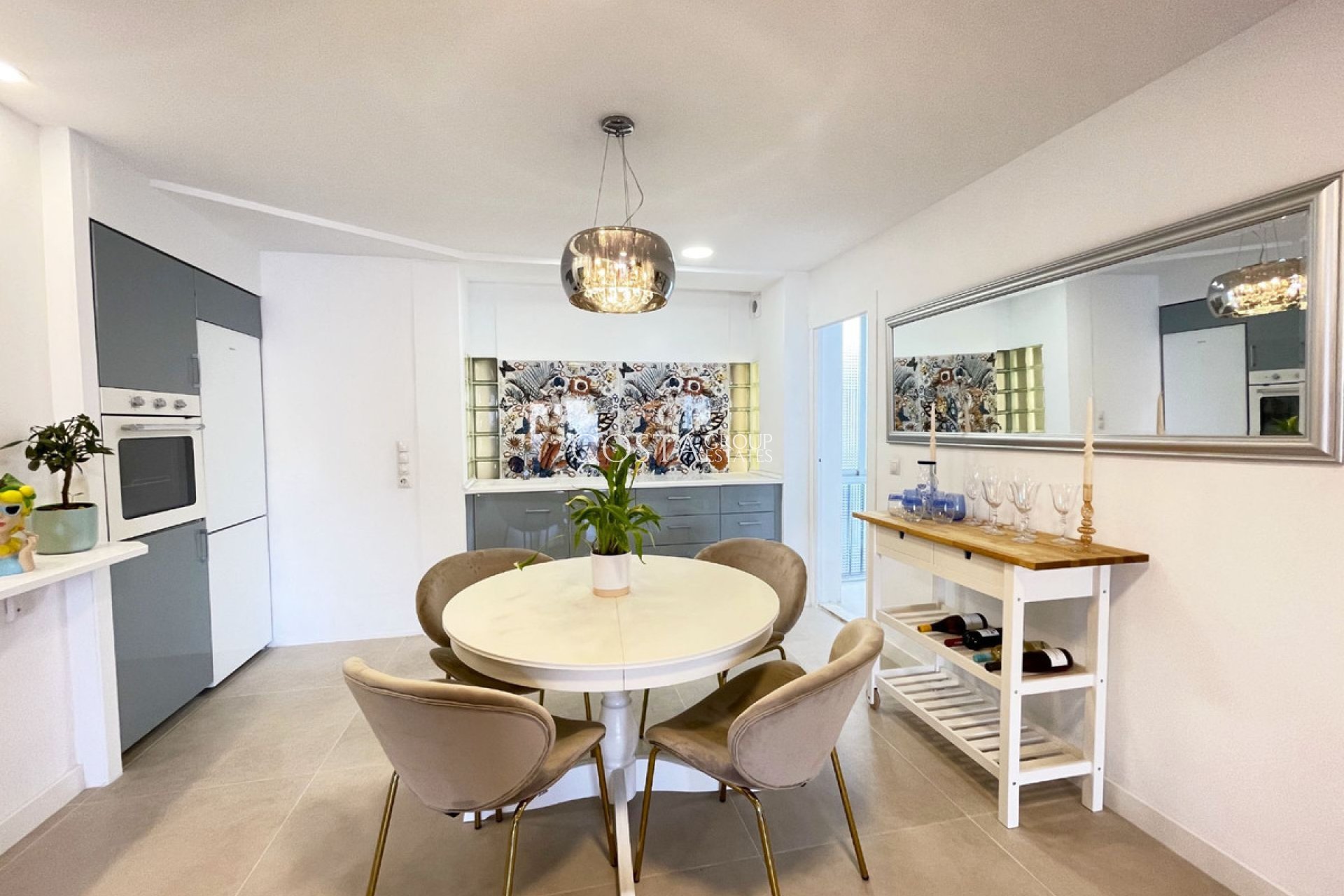 Odsprzedaż - Apartments -
Calpe - Calpe Centro