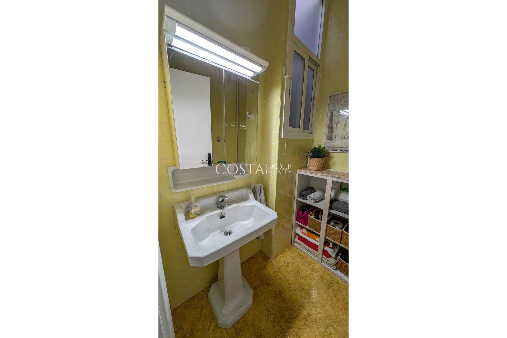 Odsprzedaż - Apartments -
Calpe - Calpe Centro