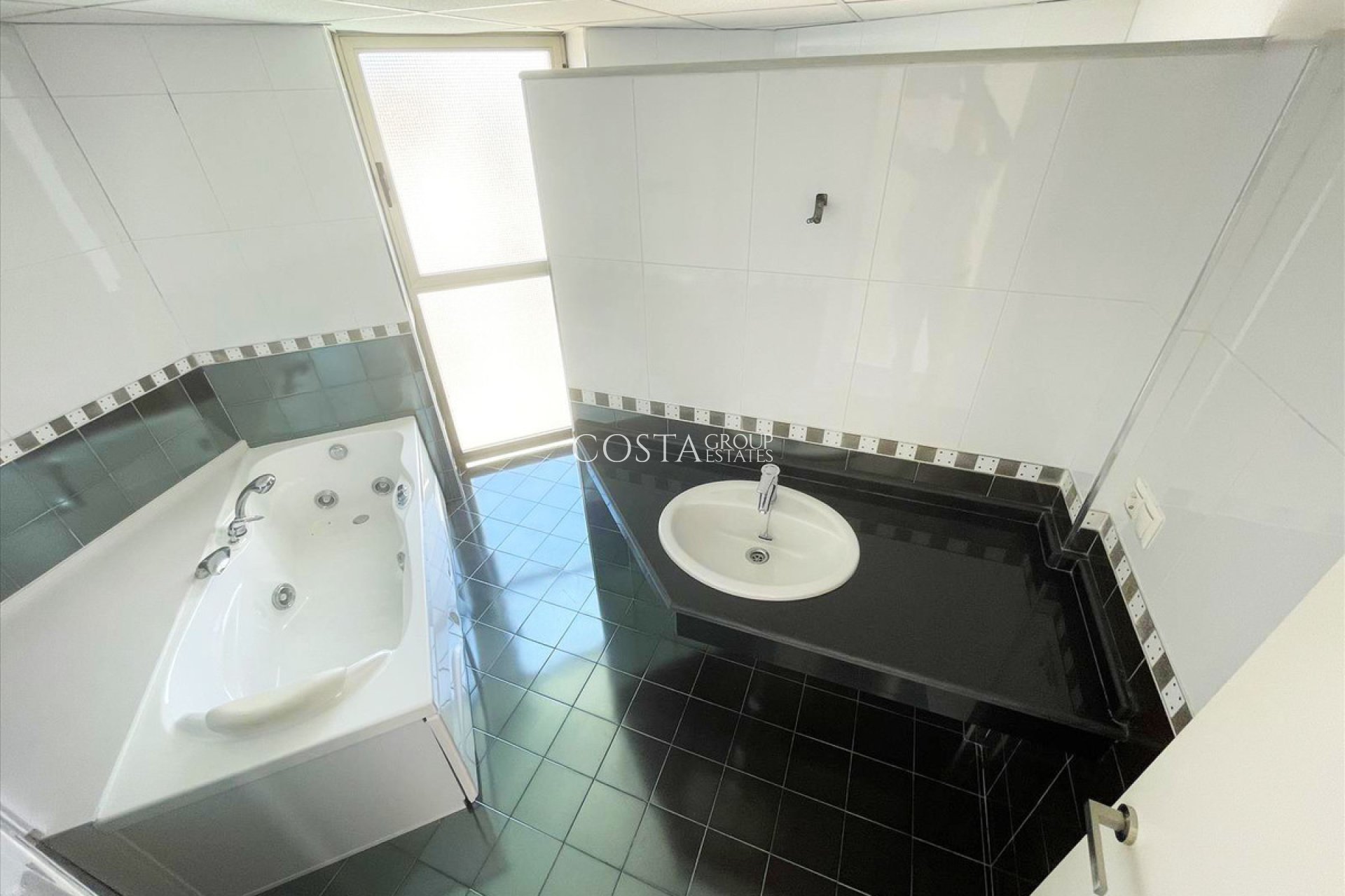 Odsprzedaż - Apartments -
Calpe - Calpe Centro