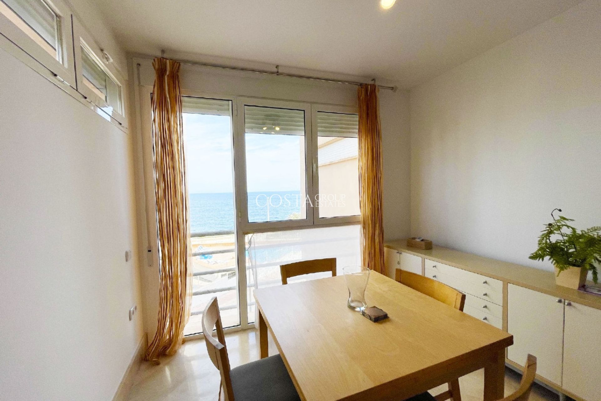 Odsprzedaż - Apartments -
Calpe - Calpe Centro