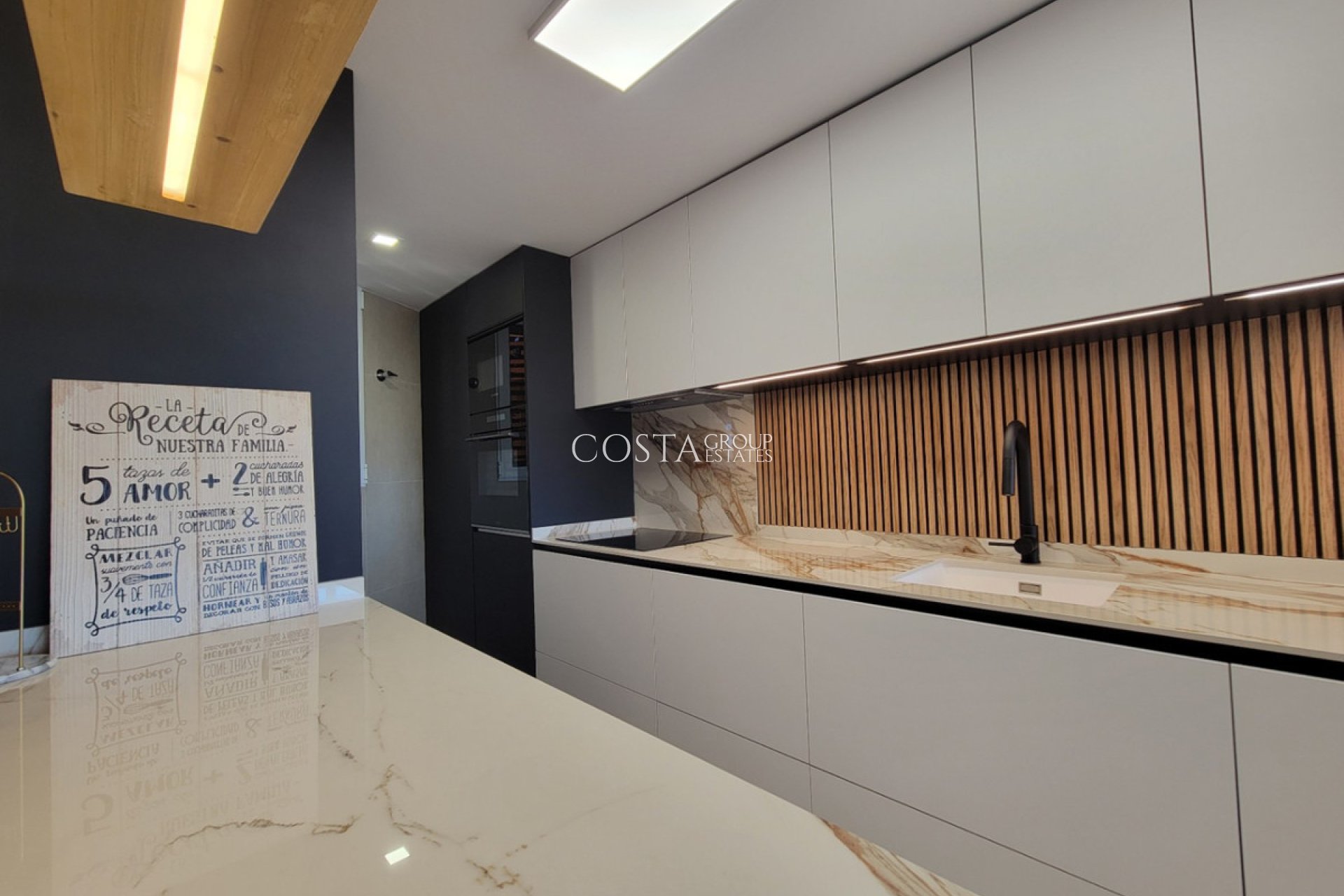 Odsprzedaż - Apartments -
Calpe - Calpe Centro