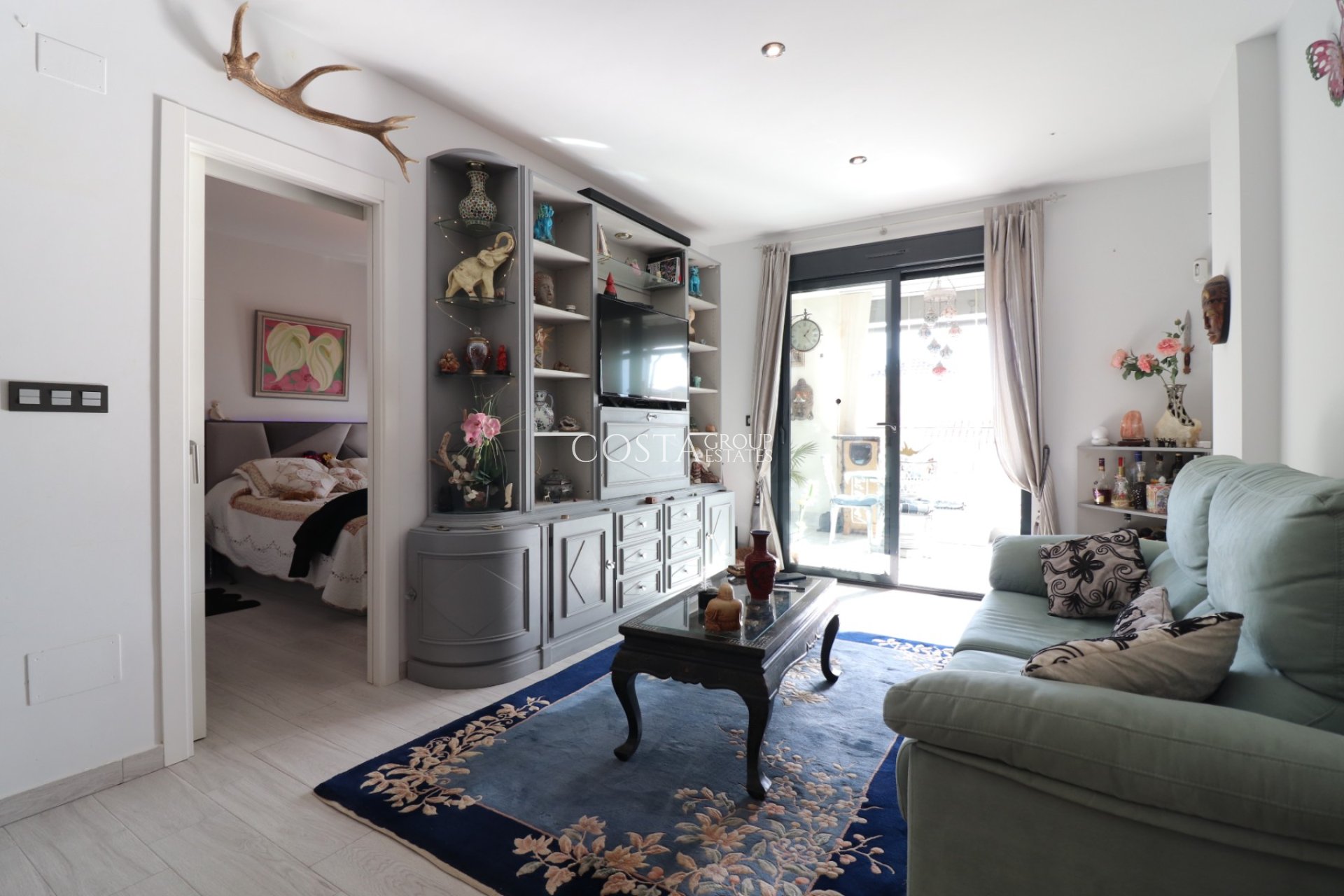 Odsprzedaż - Apartments -
La Mata