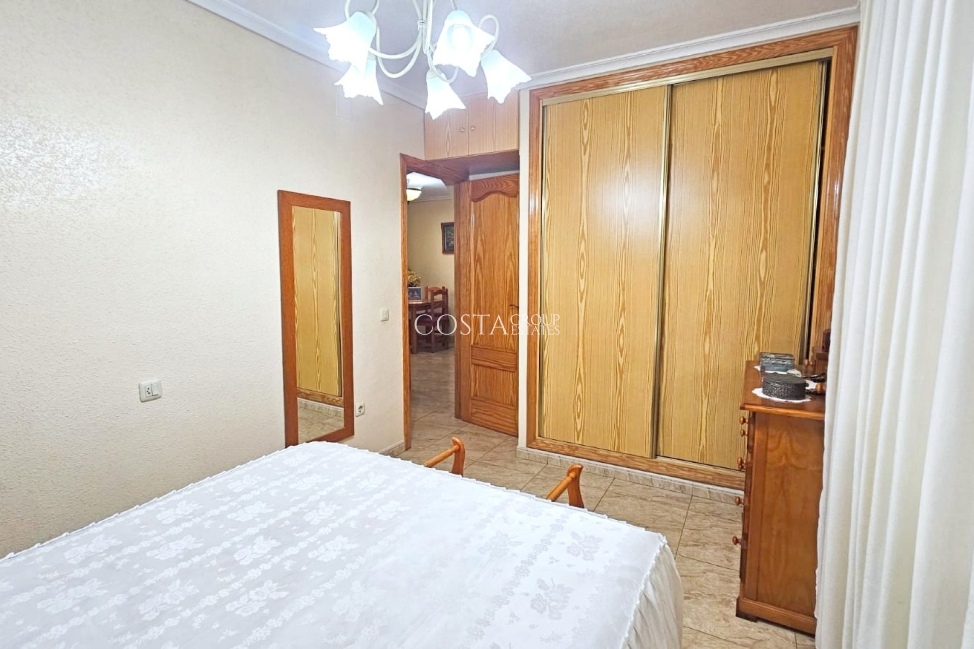 Odsprzedaż - Apartments -
Los Alcazares