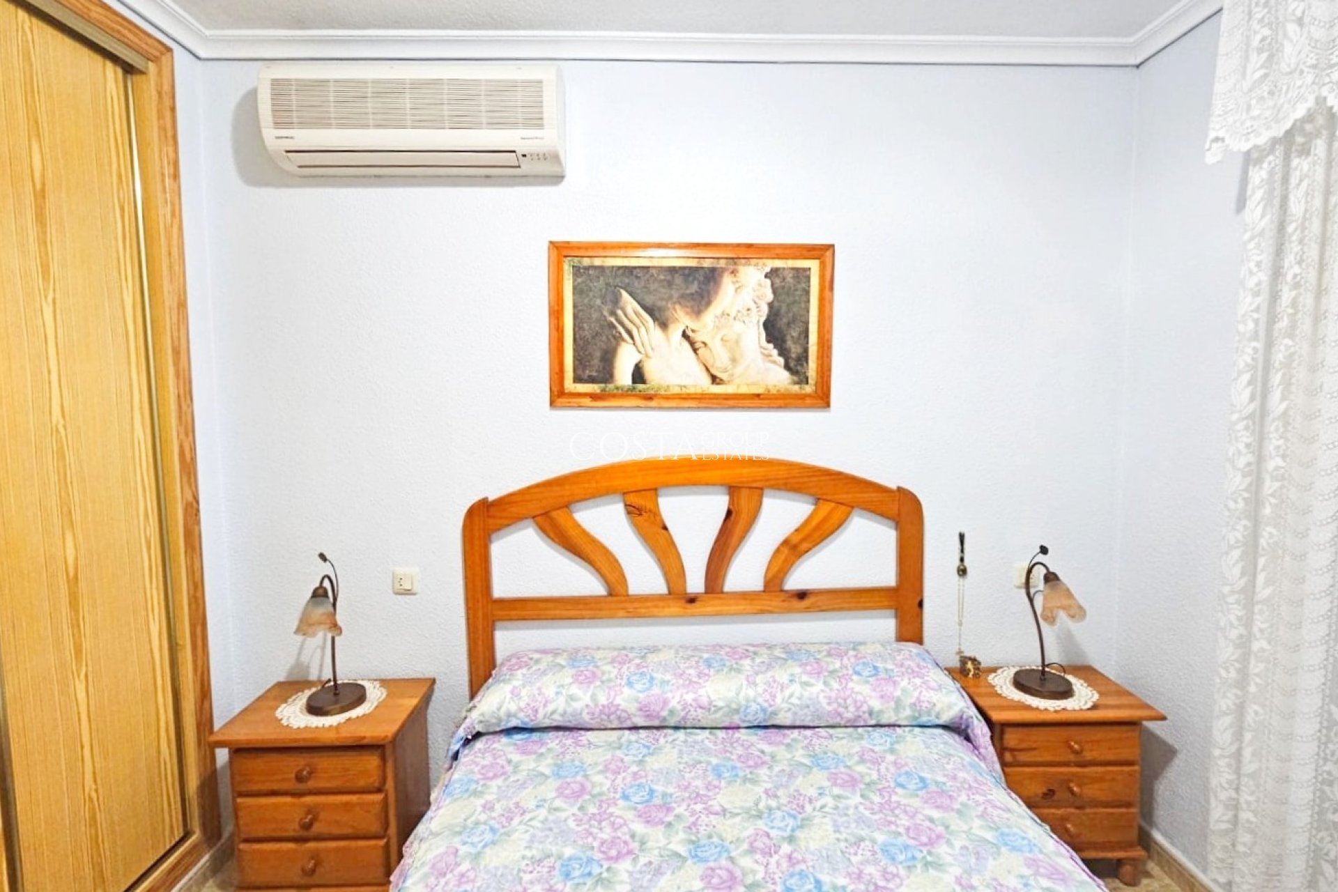 Odsprzedaż - Apartments -
Los Alcazares