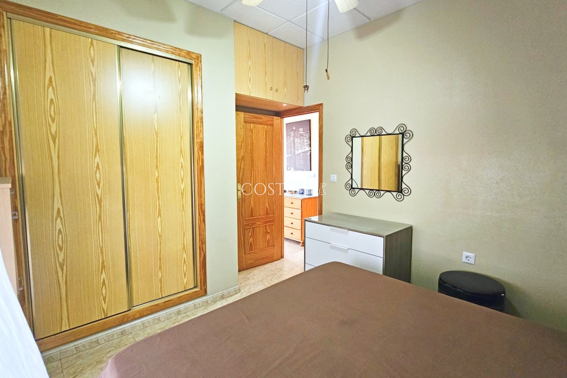 Odsprzedaż - Apartments -
Los Alcazares