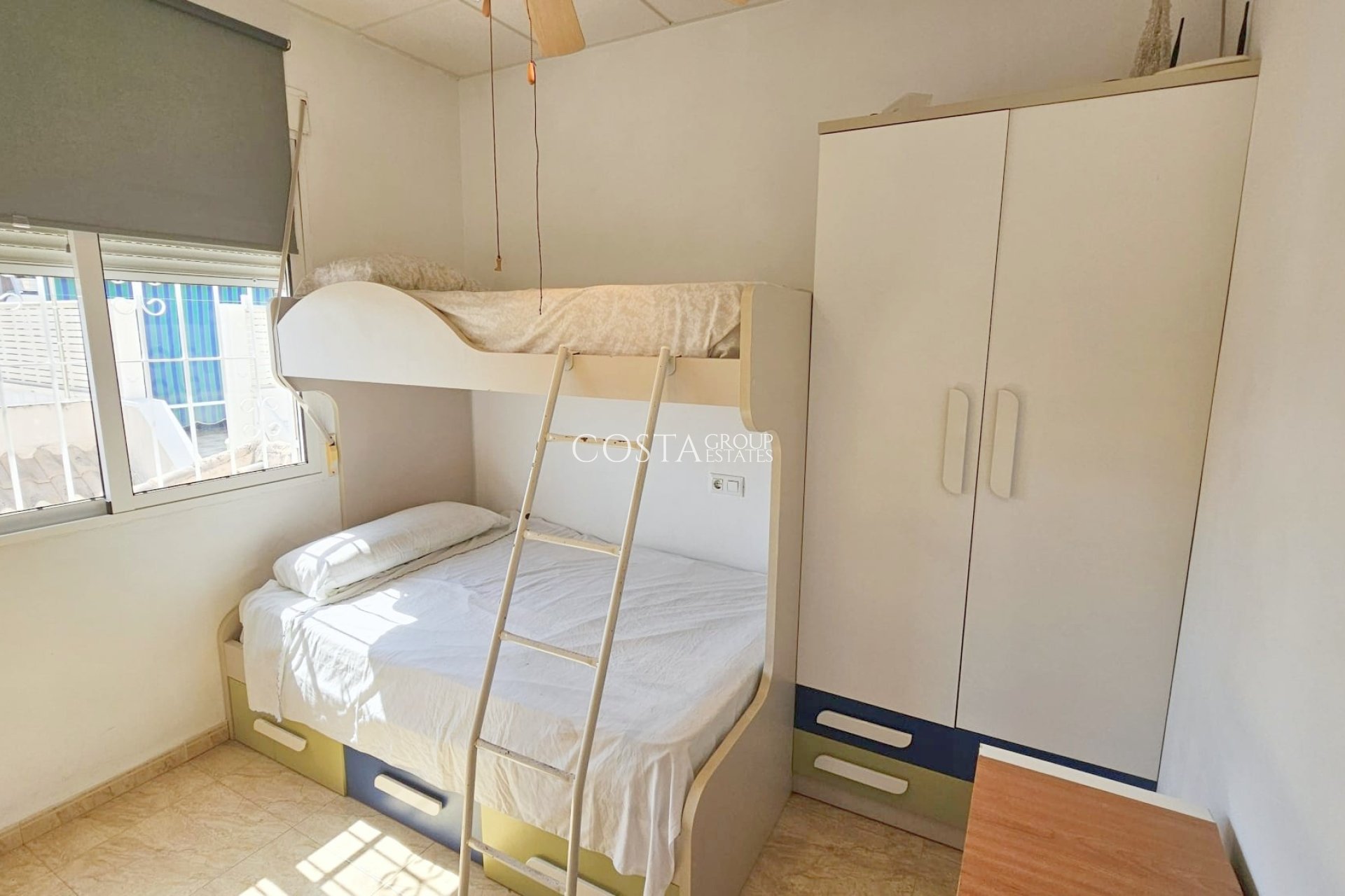 Odsprzedaż - Apartments -
Los Alcazares