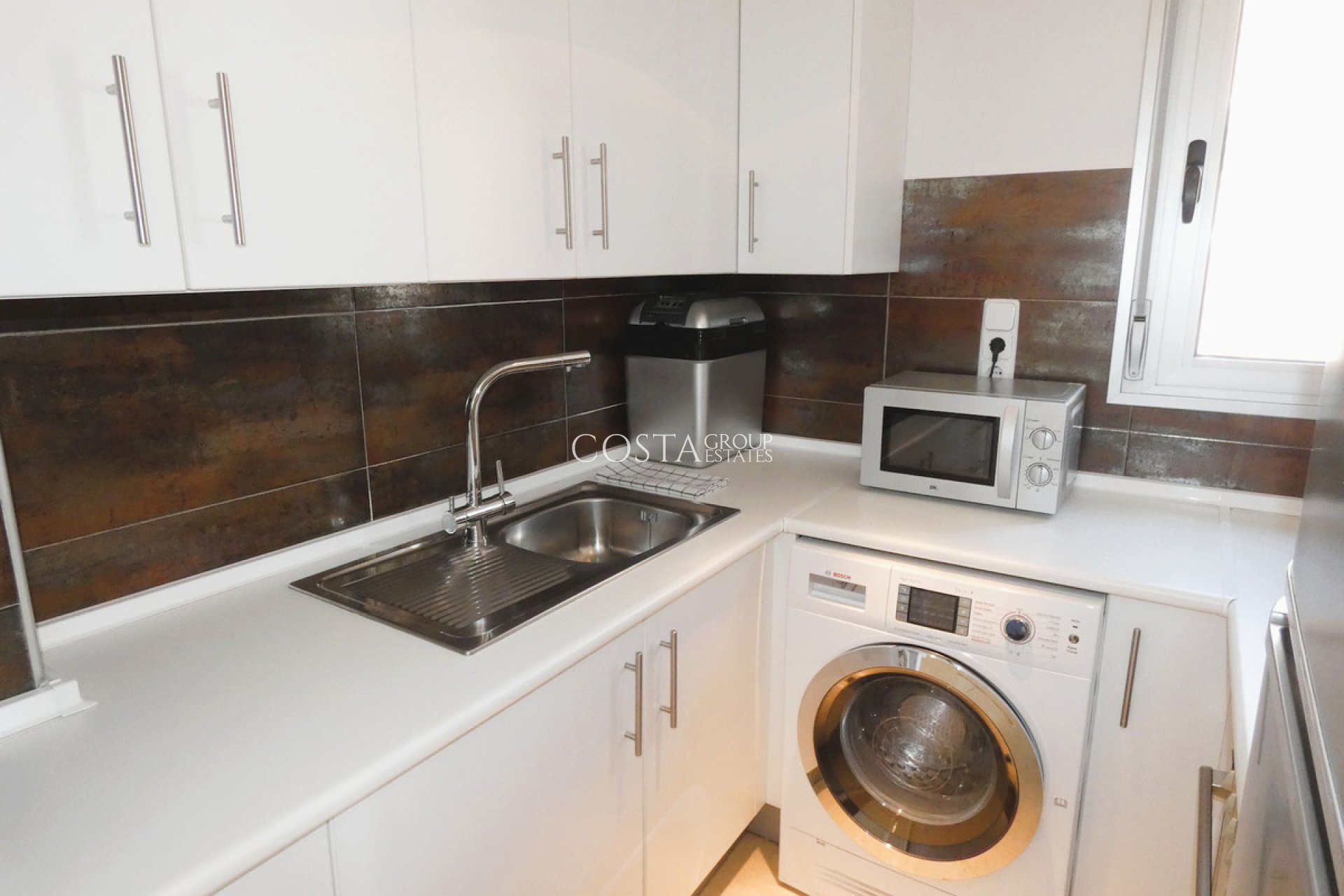 Odsprzedaż - Apartments -
Orihuela Costa - Cabo Roig