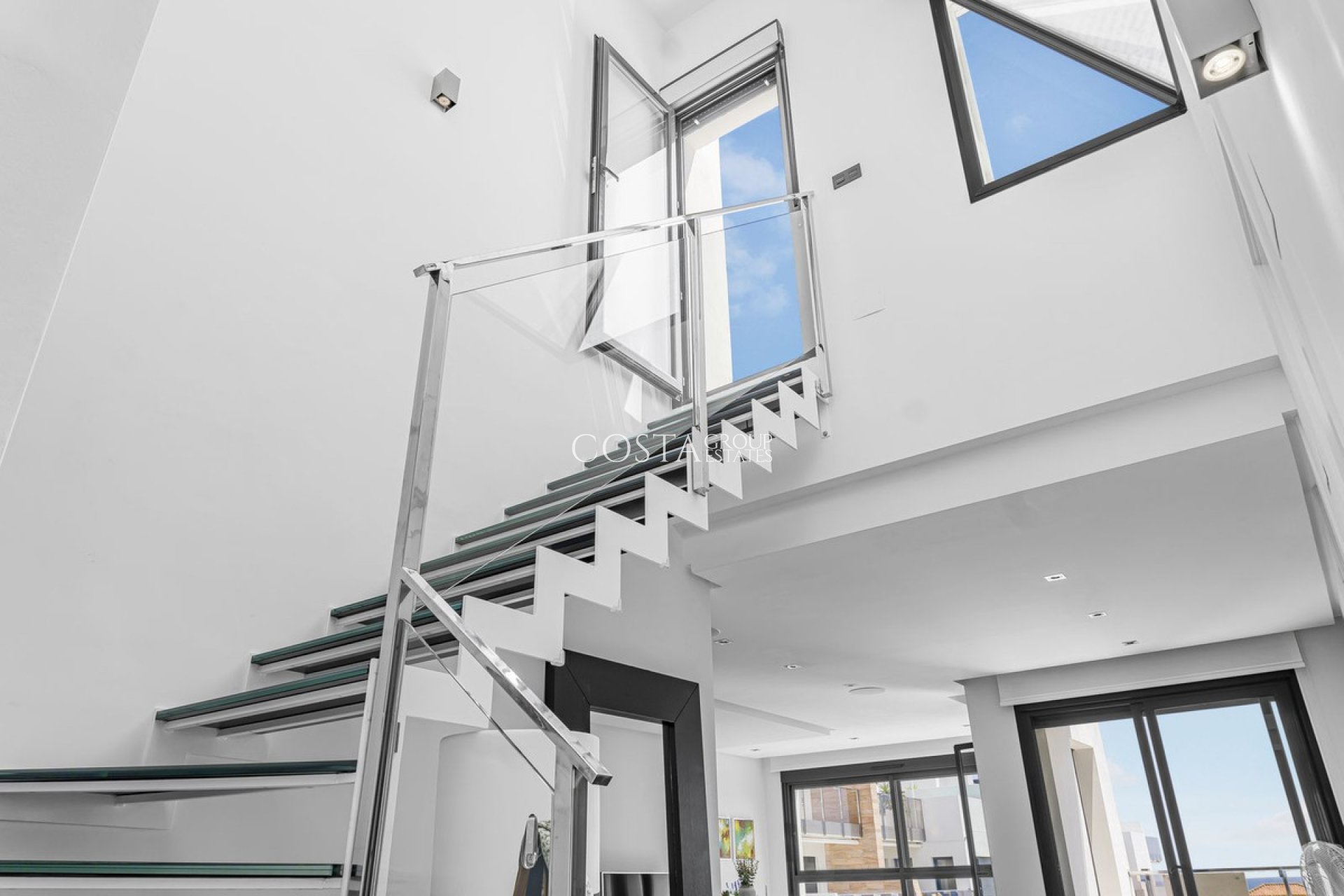 Odsprzedaż - Apartments -
Orihuela Costa - Cabo Roig