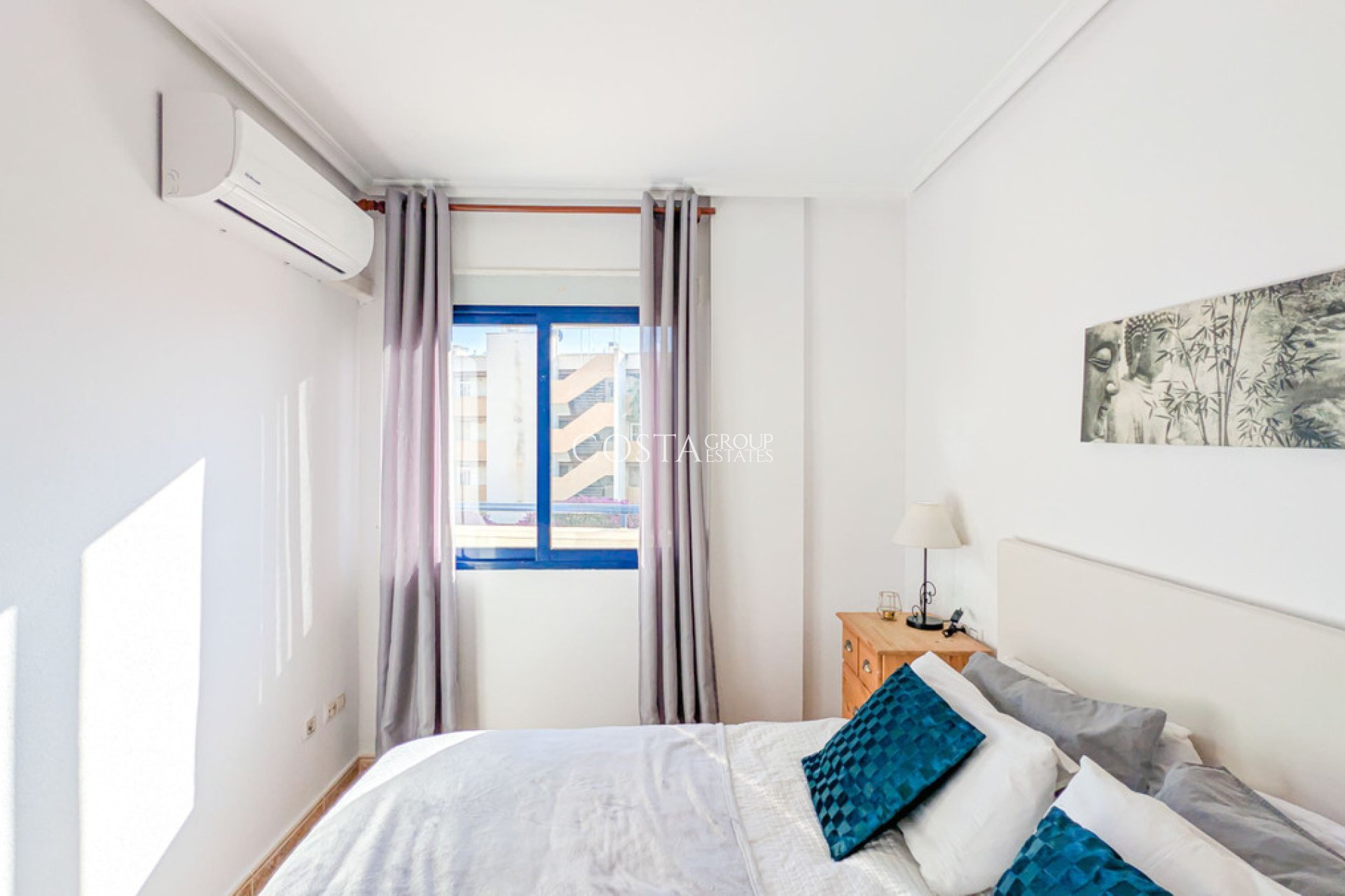 Odsprzedaż - Apartments -
Orihuela Costa - Cabo Roig