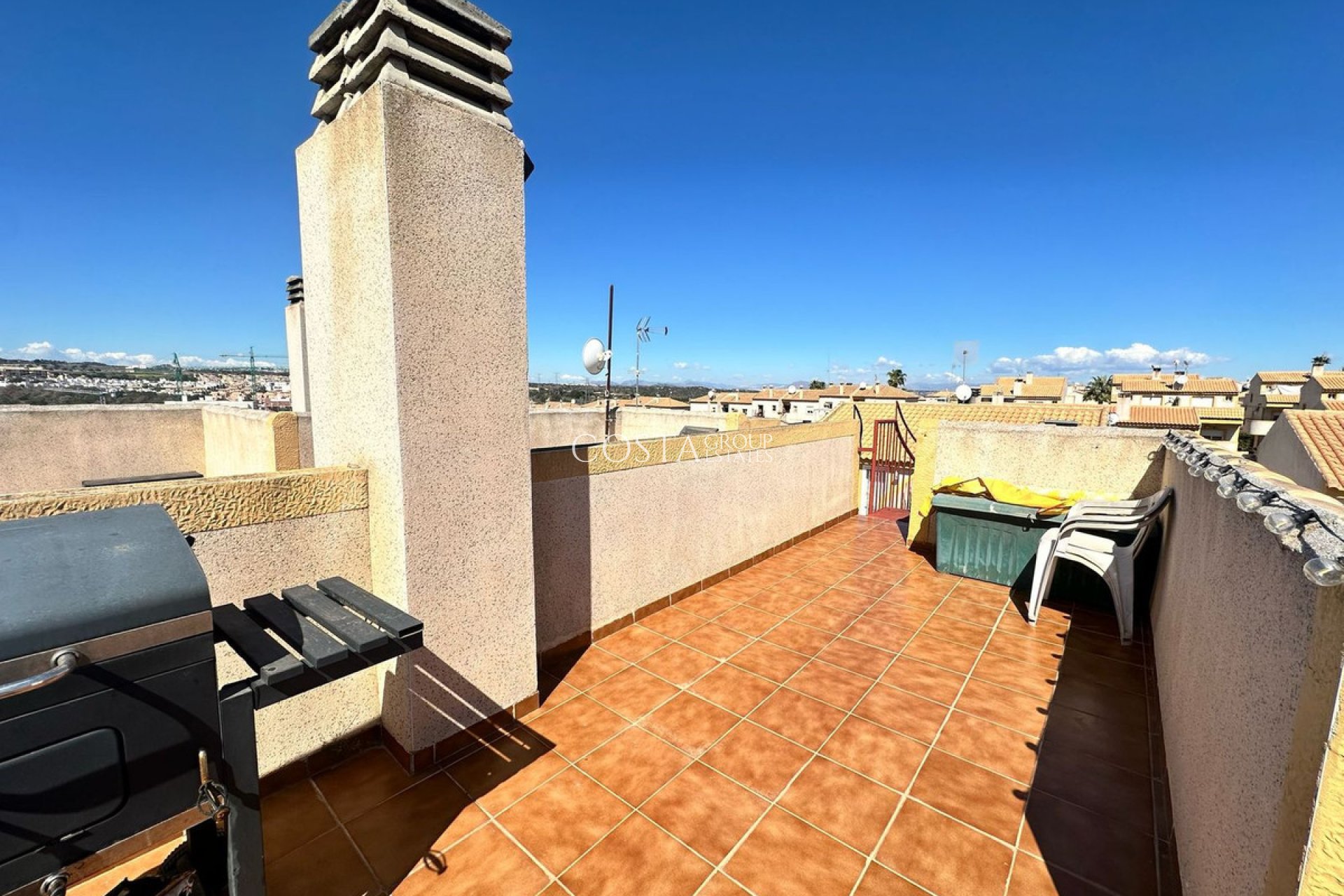 Odsprzedaż - Apartments -
Orihuela Costa - La Florida